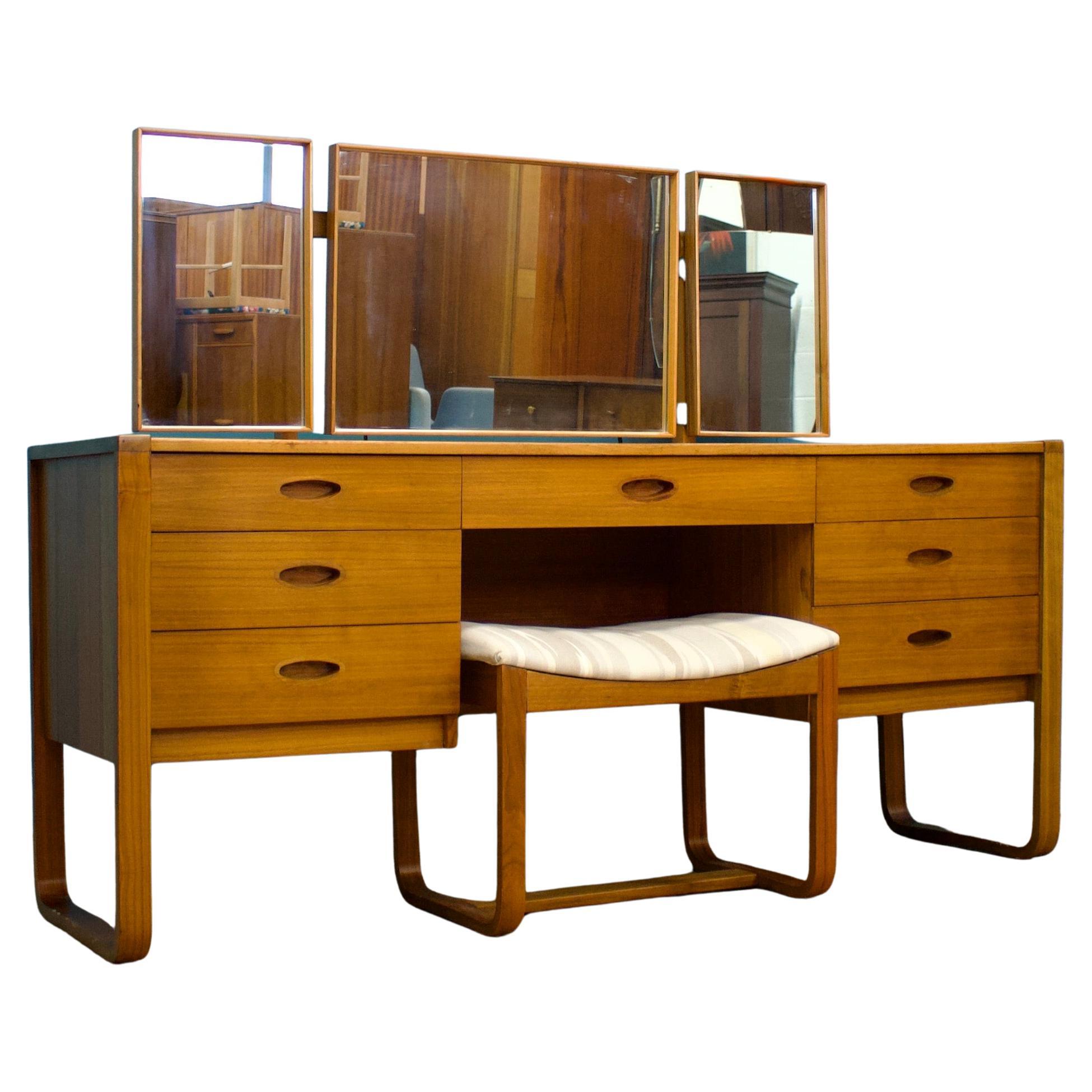 Teak Dressing Table and Stool from Uniflex, 1960s, Set of 2