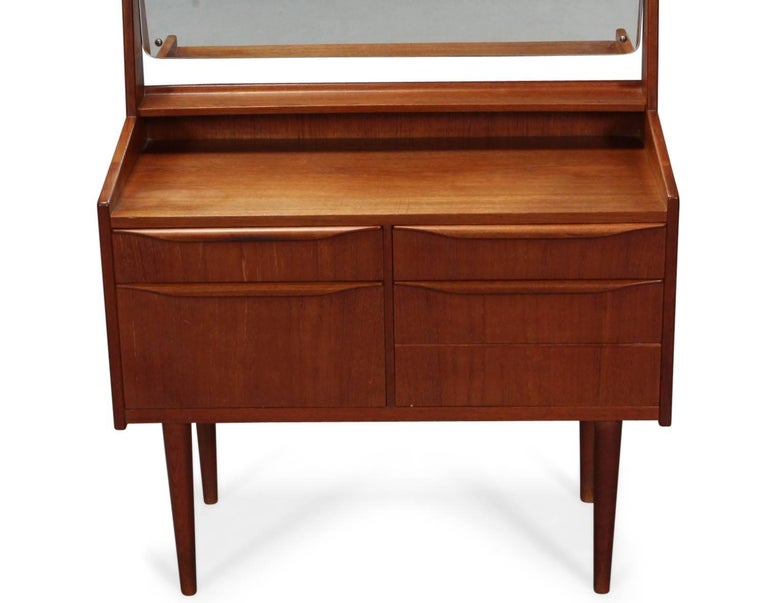 Teak Dressing Table For Sale at 1stDibs