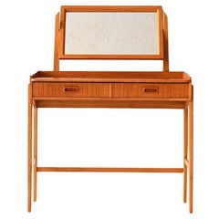 Teak dressing table with mirror