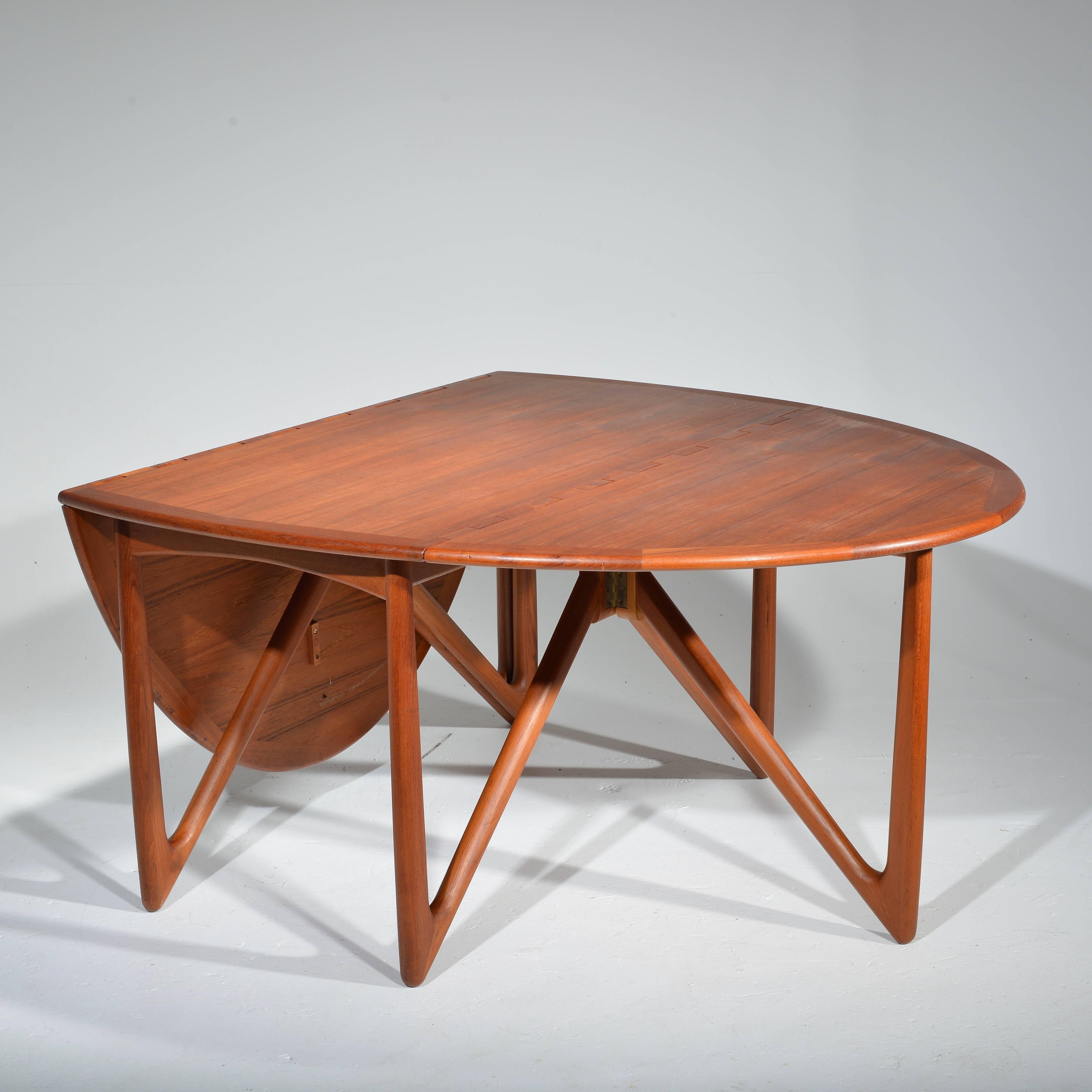 Teak Drop-Leaf Dining Table by Designed by Kurt Østervig In Excellent Condition In Los Angeles, CA