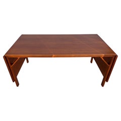 Teca  Mesa de comedor al estilo de Borge Mogensen