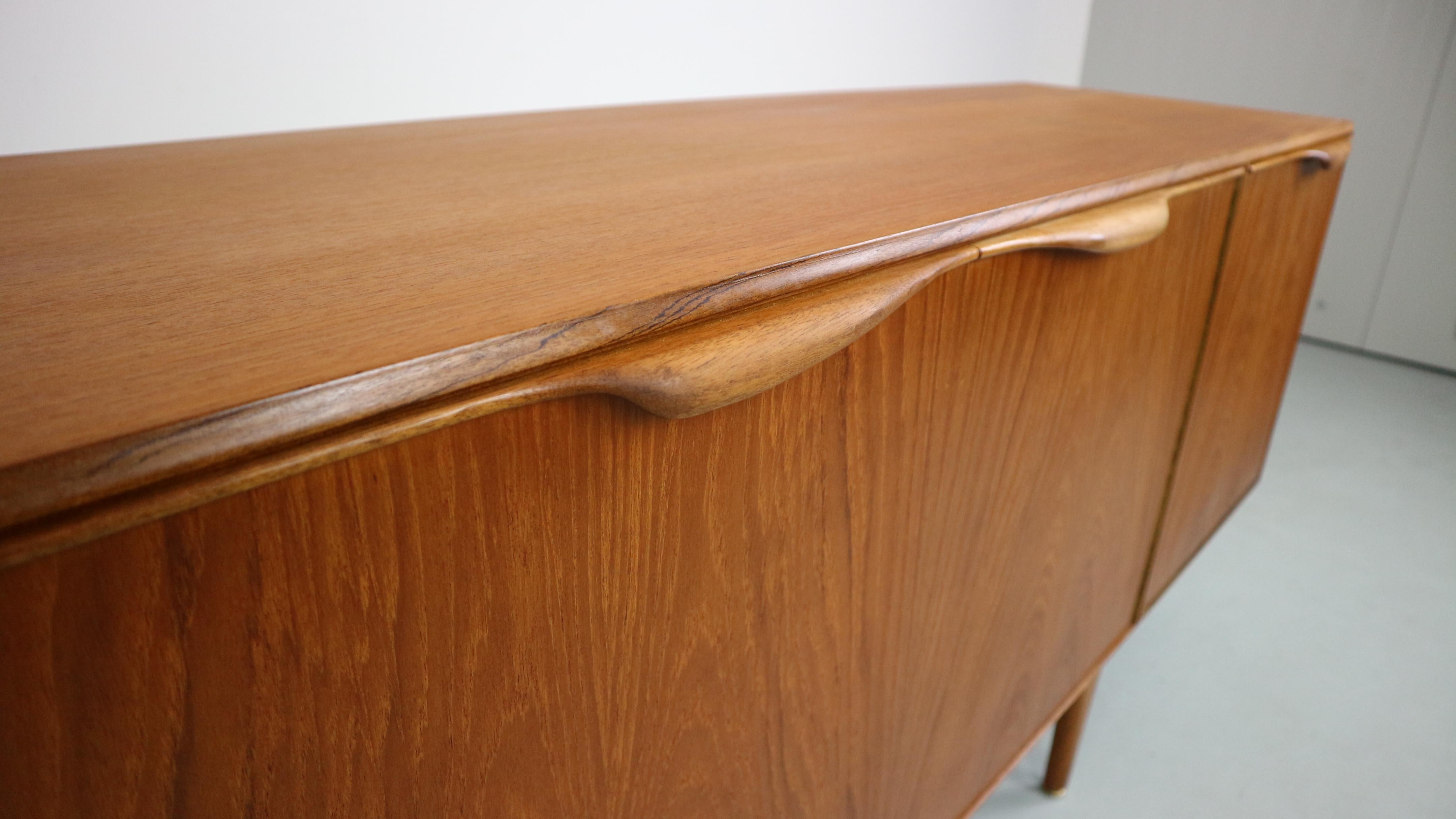 Teak Dunvegan Sideboard by Tom Robertson and Manufactured by A.H. McIntosh 8