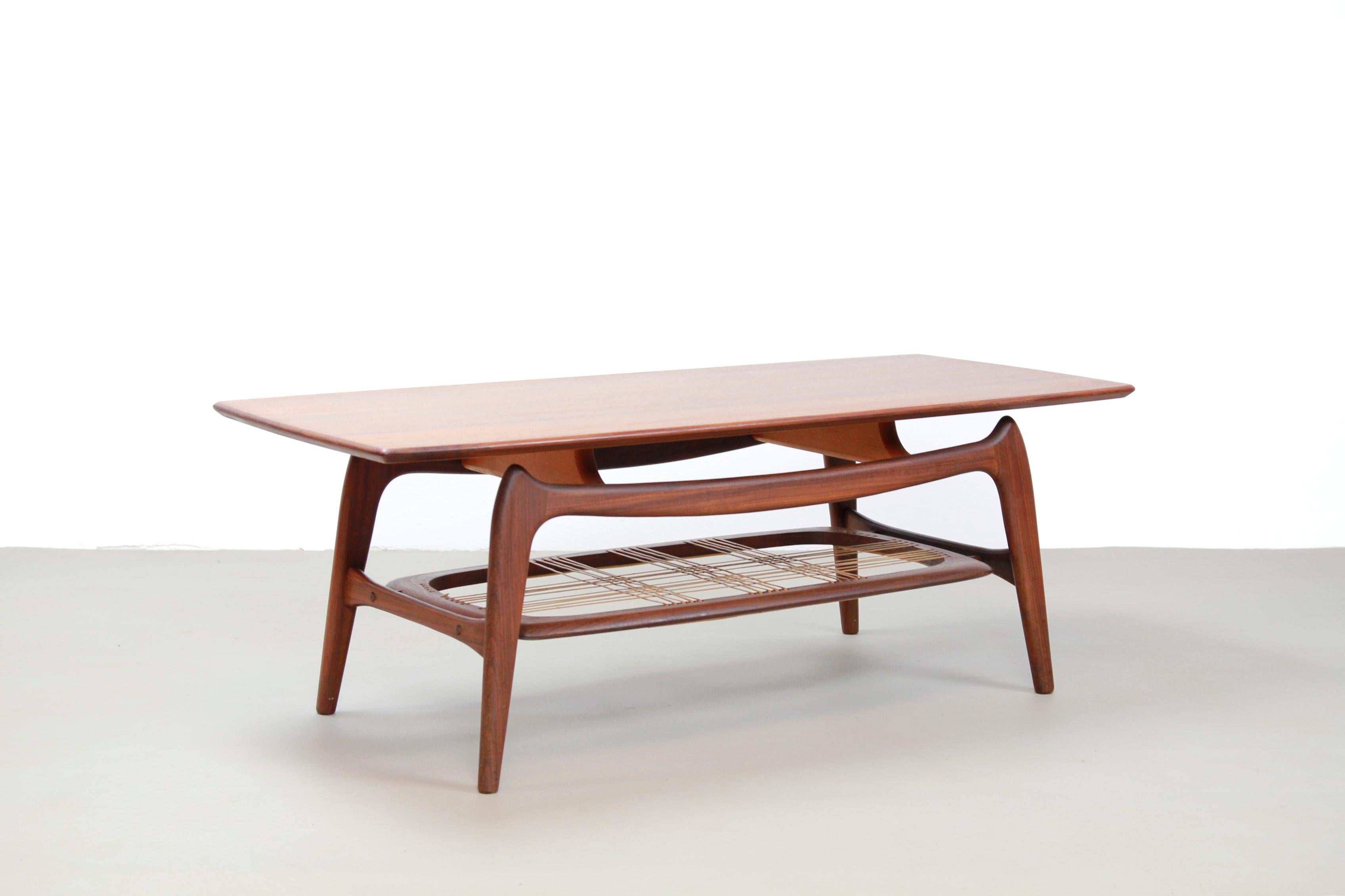 Danish Teak Dutch design coffee table by Louis van Teeffelen for WeBe