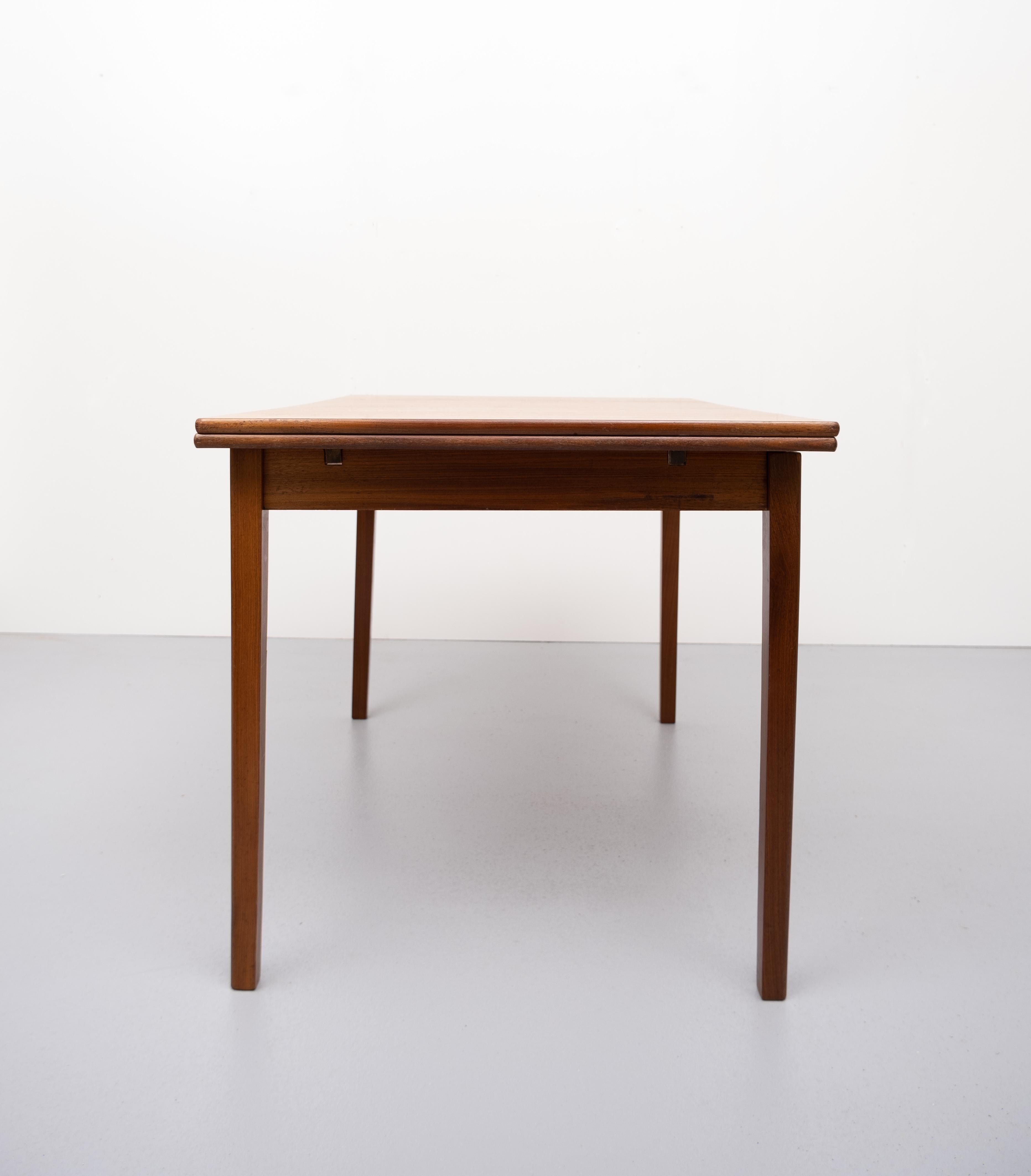 Mid-20th Century Teak Expandable Dining Table Dutch, 1960 For Sale