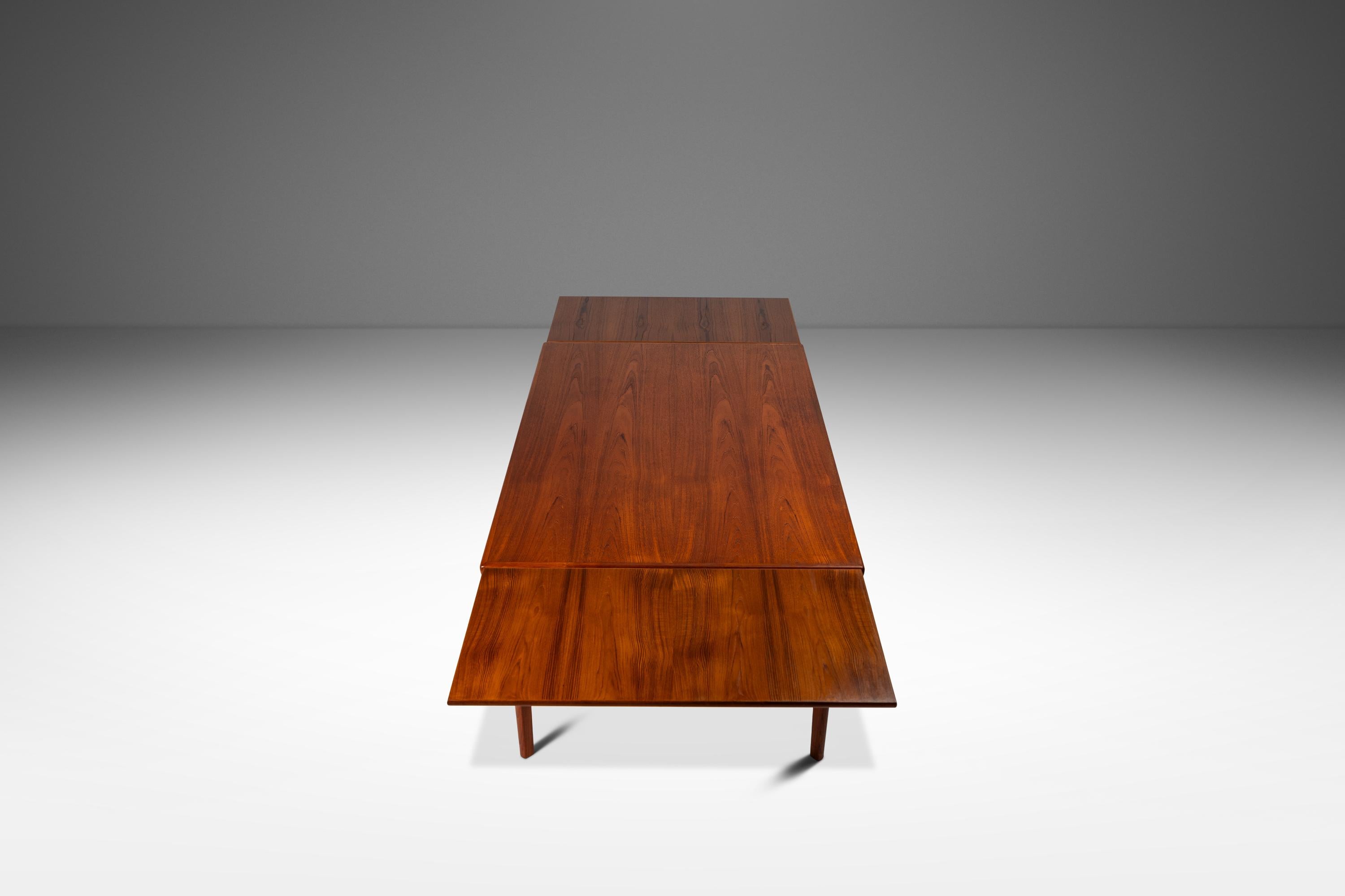 Mid-Century Modern Teak Expansion Dining Table w/ Stow-in Leaves by BRDR Furbo, Denmark, c. 1960s For Sale