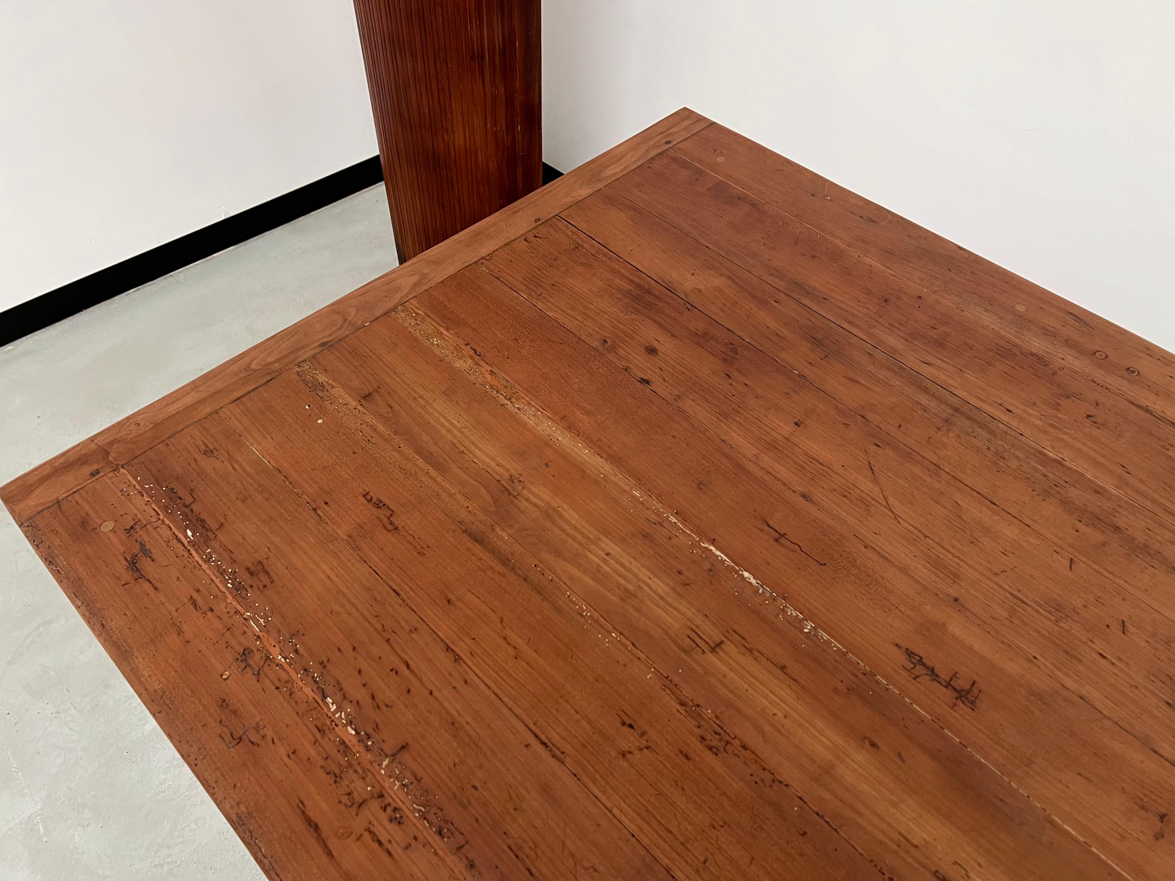 Teak farm table with spindle legs For Sale 4