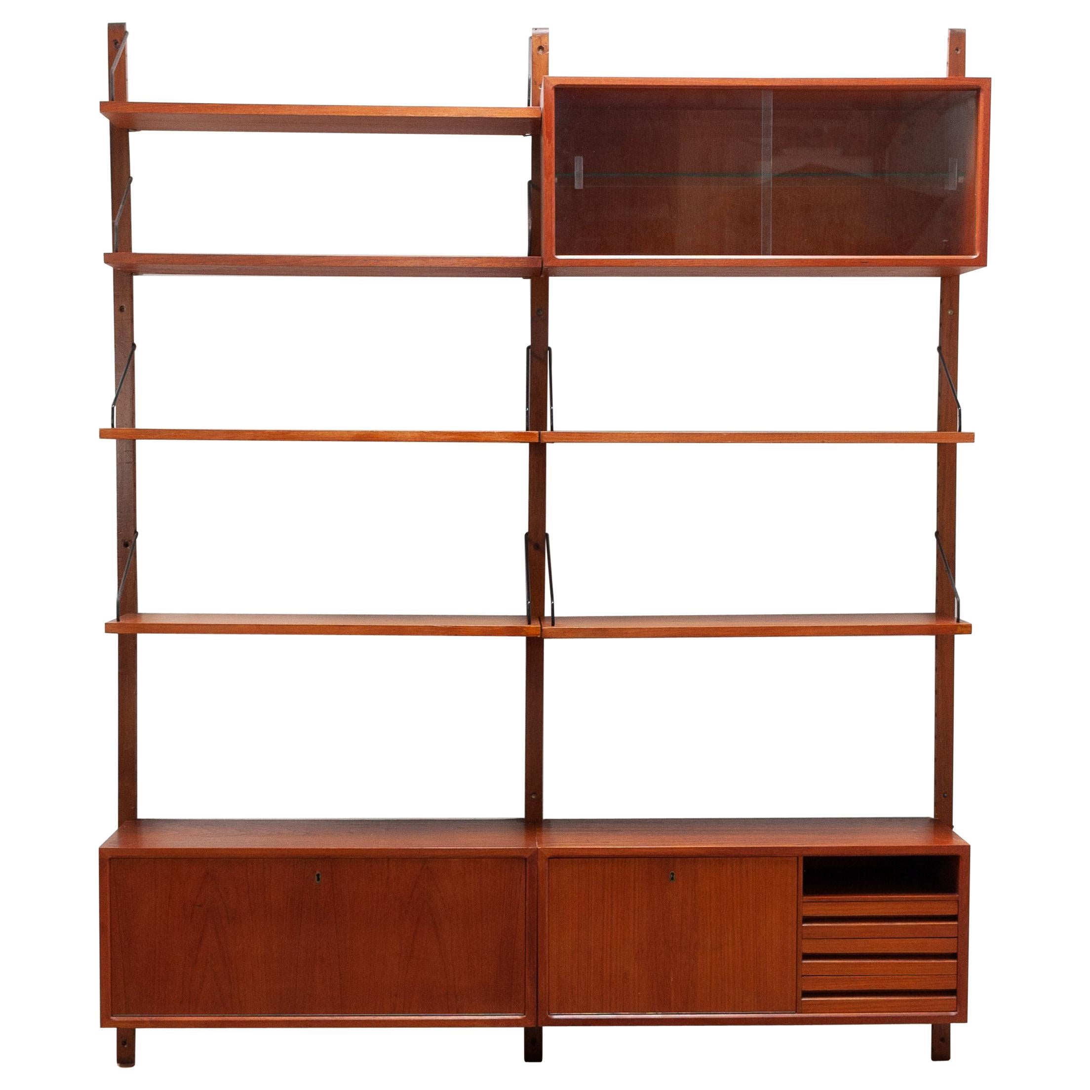 Teak Hanging Wall Unit Poul Cadovius