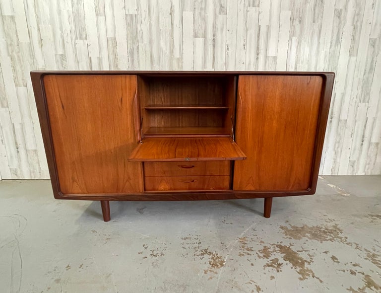 Teak Highboard by H.W. Klein for Bramin 1960s For Sale 8