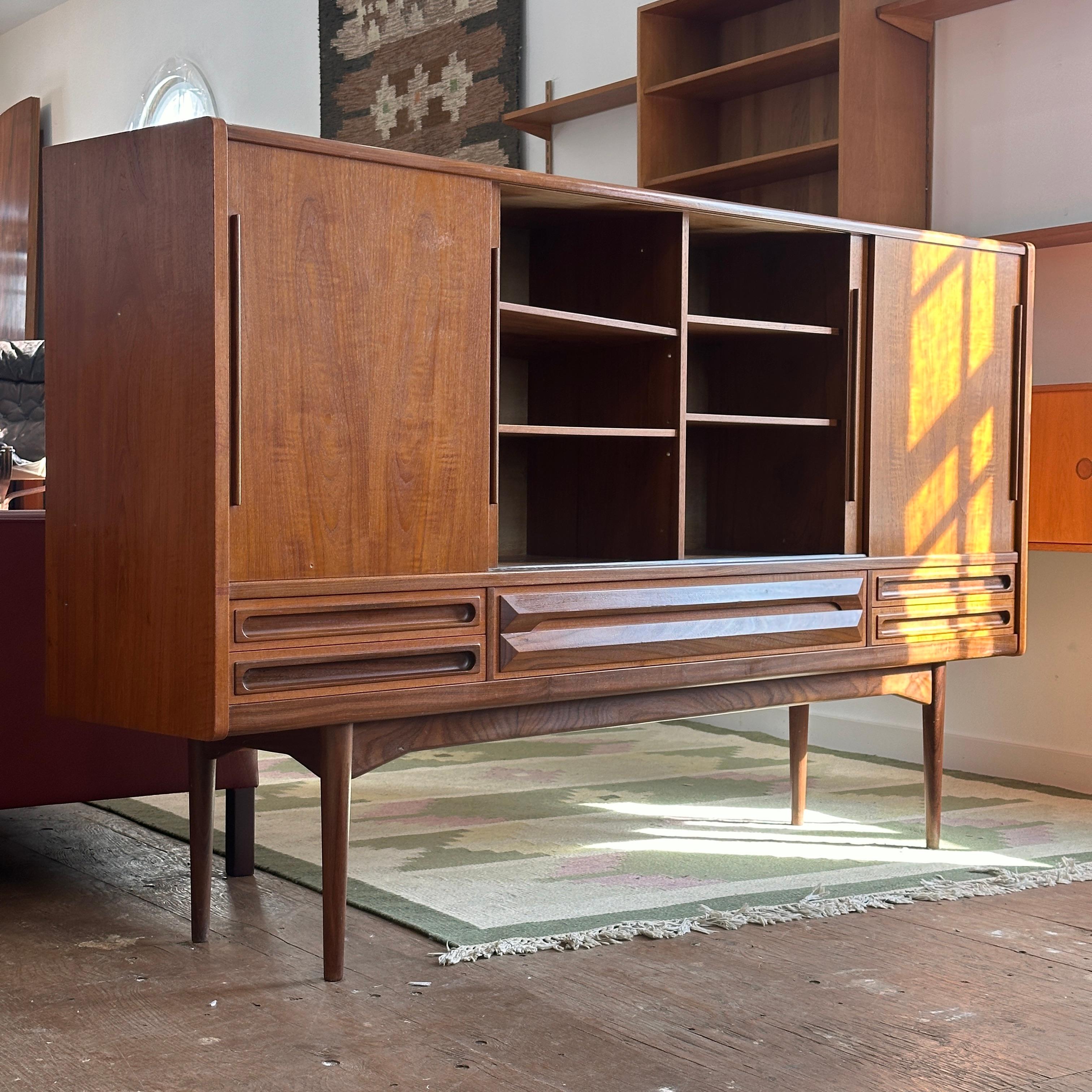 Mid-Century Modern Teak Highboard by Johannes Andersen For Sale