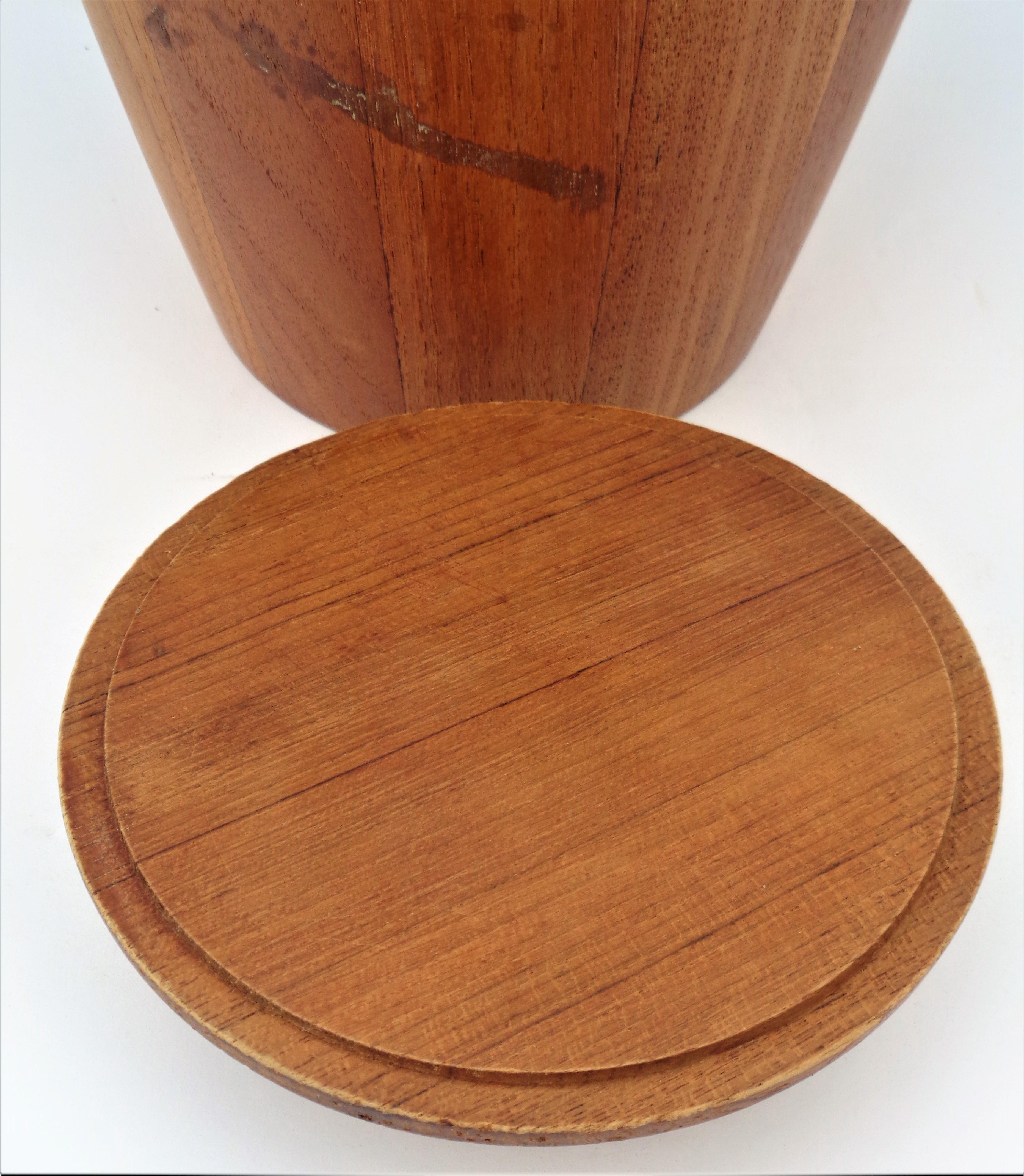 Scandinavian Modern Teak Ice Bucket 