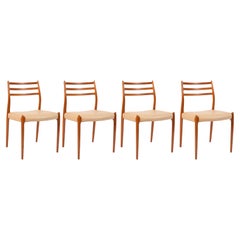 Sedie da pranzo con schienale a scaletta in teak di Møller, set di 4 pezzi