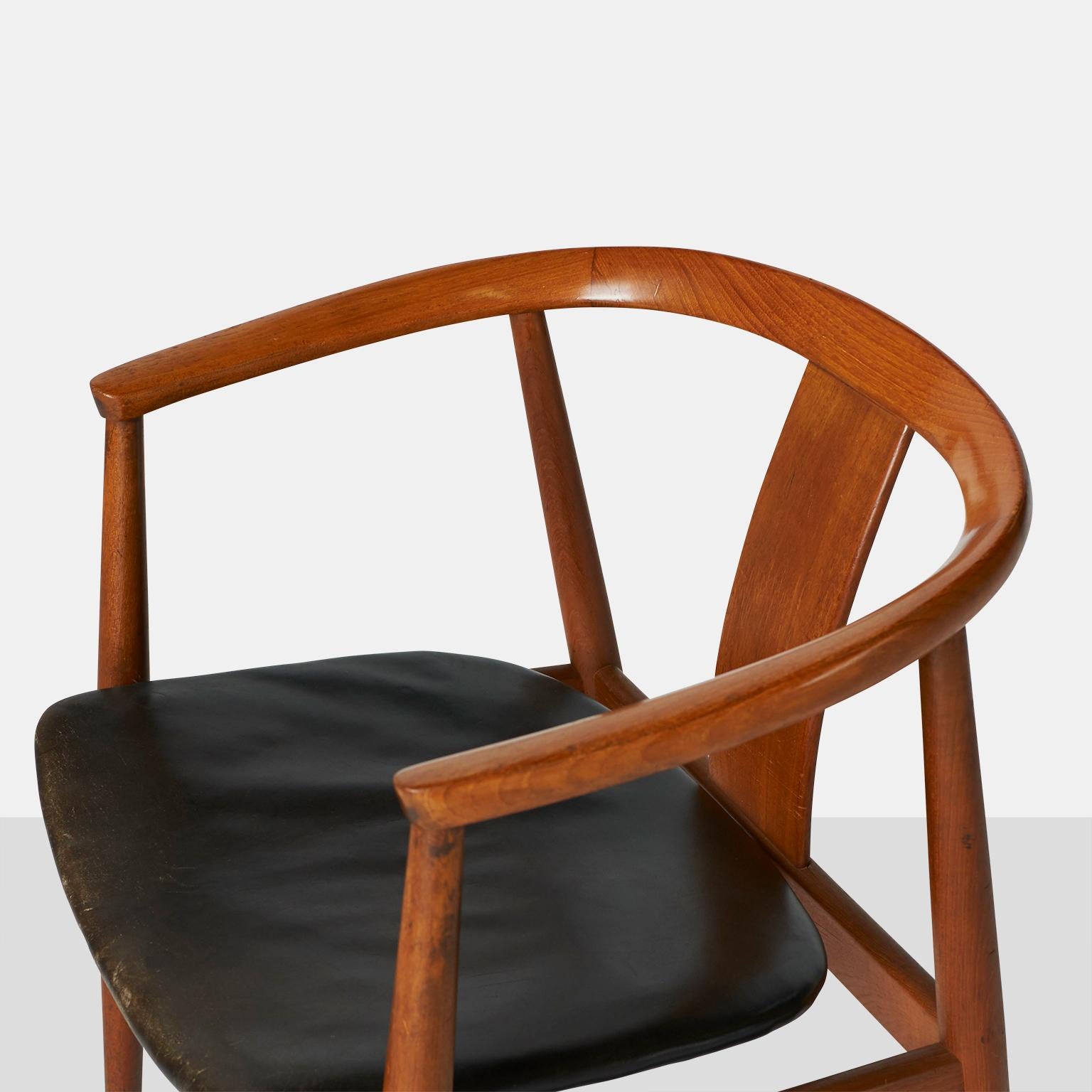 Teak & Leather Chair by Tove and Edvard Kindt-Larsen For Sale 3
