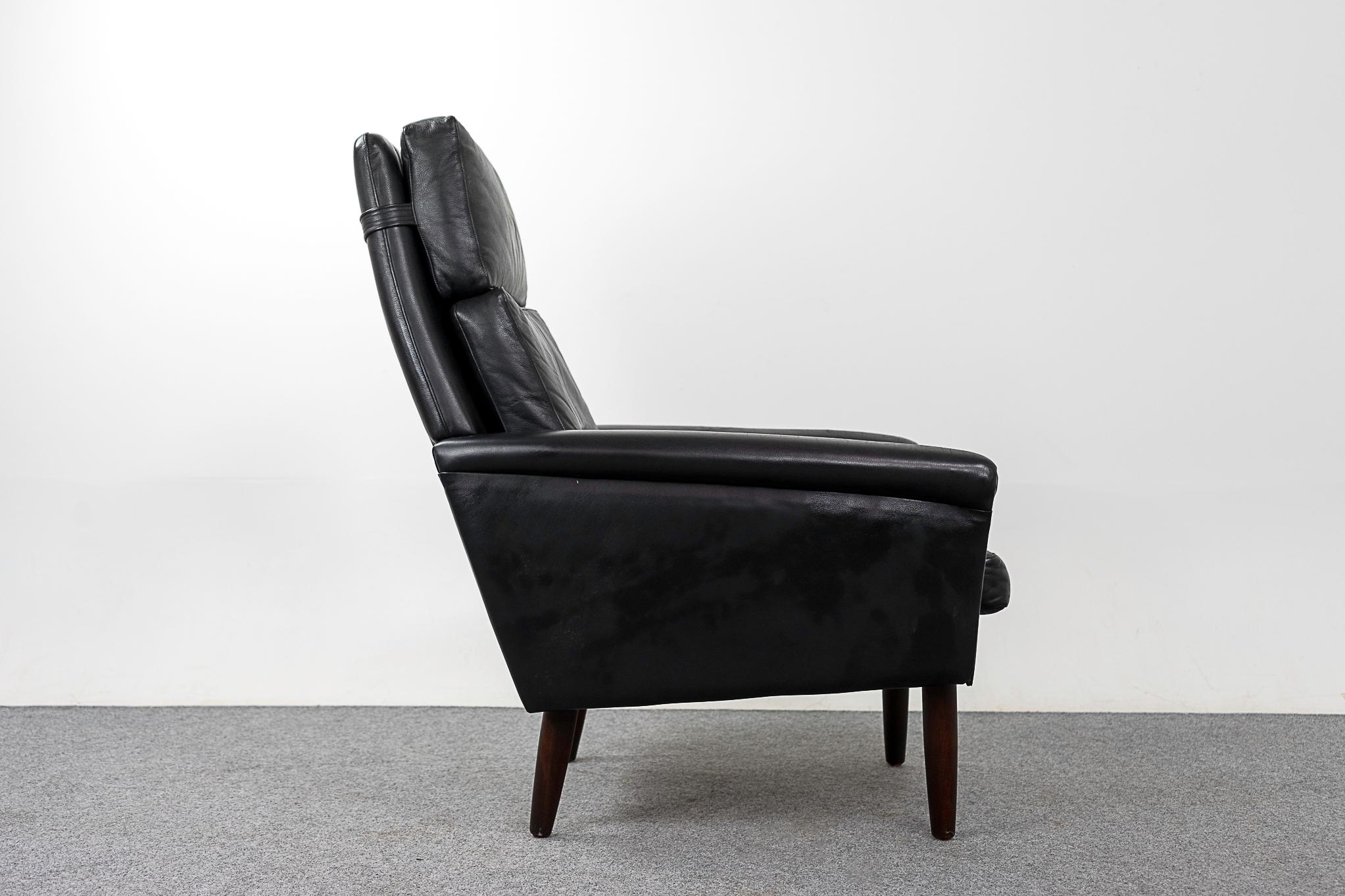 Teak & Leder Dänischer Lounge Stuhl mit hoher Rückenlehne im Angebot 5
