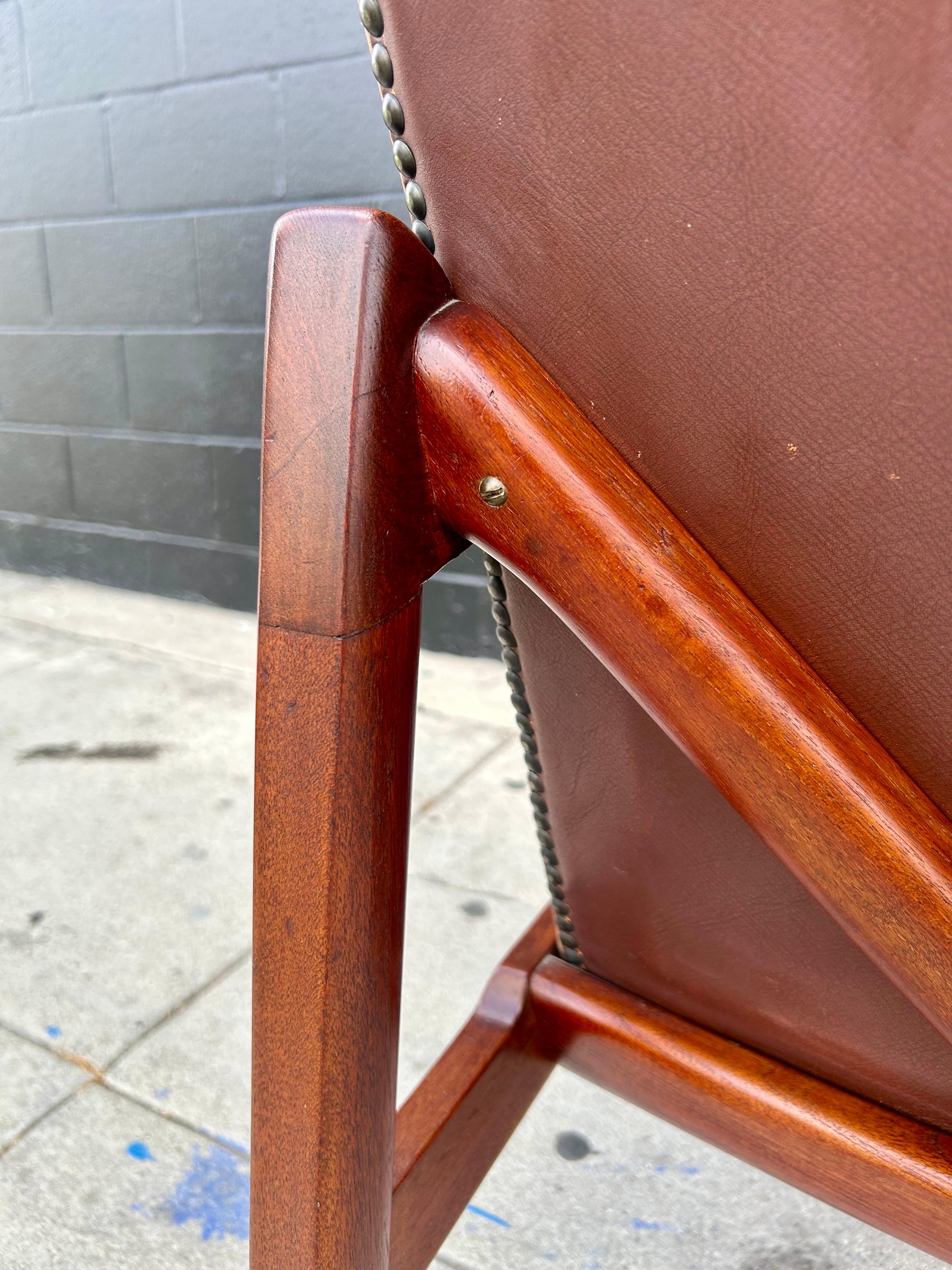 Teak + Leder Sessel Tove + Edvard Kindt-Larsen im Angebot 9