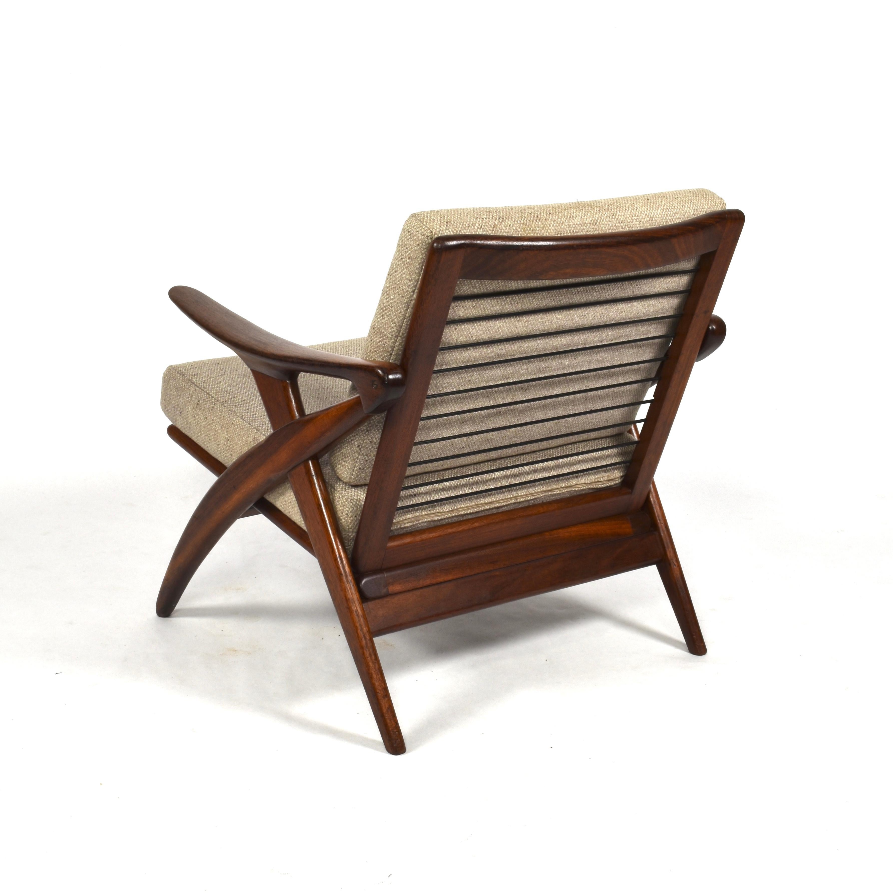 Teak Lounge Chair by De Ster Gelderland, Netherlands, circa 1960 In Good Condition In Pijnacker, Zuid-Holland