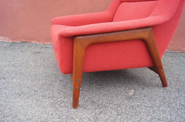 Teak Lounge Chair by Folke Ohlsson for DUX of Sweden In Good Condition For Sale In Dorchester, MA