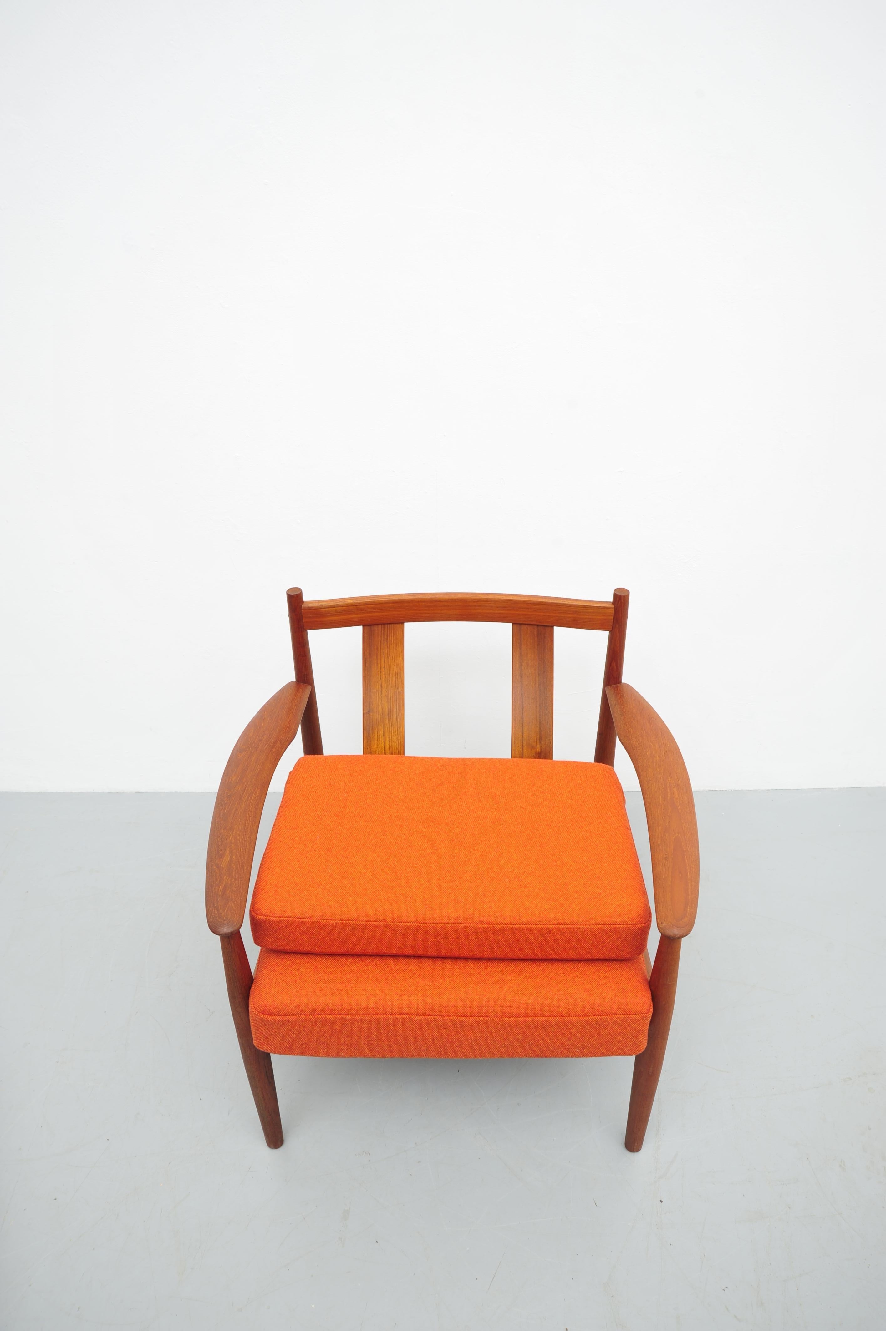 Teak Lounge Chair by Grete Jalk for France & Son, Orange Upholstery For Sale 3