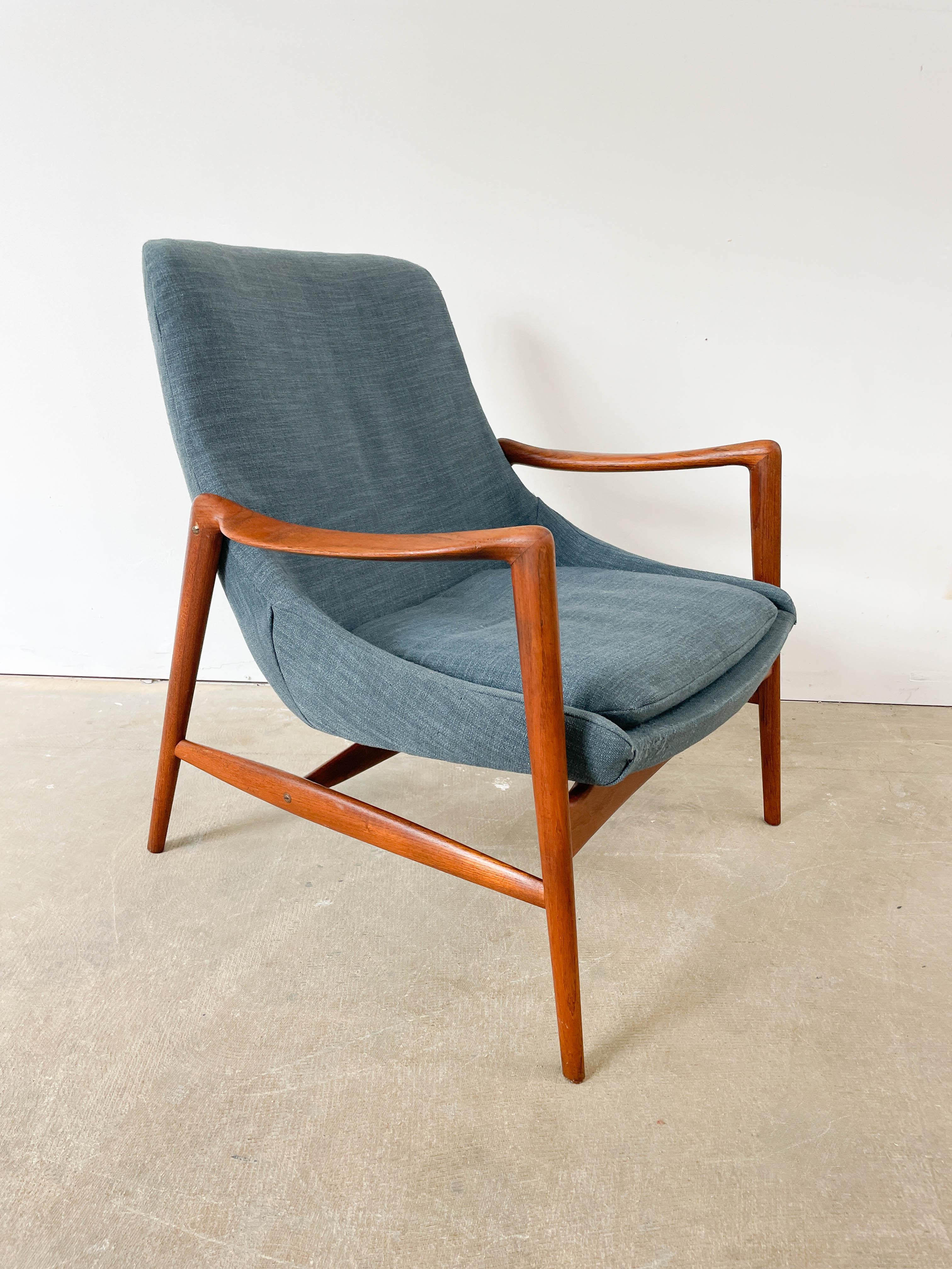 Teak Lounge Chair by Rastad and Relling 7