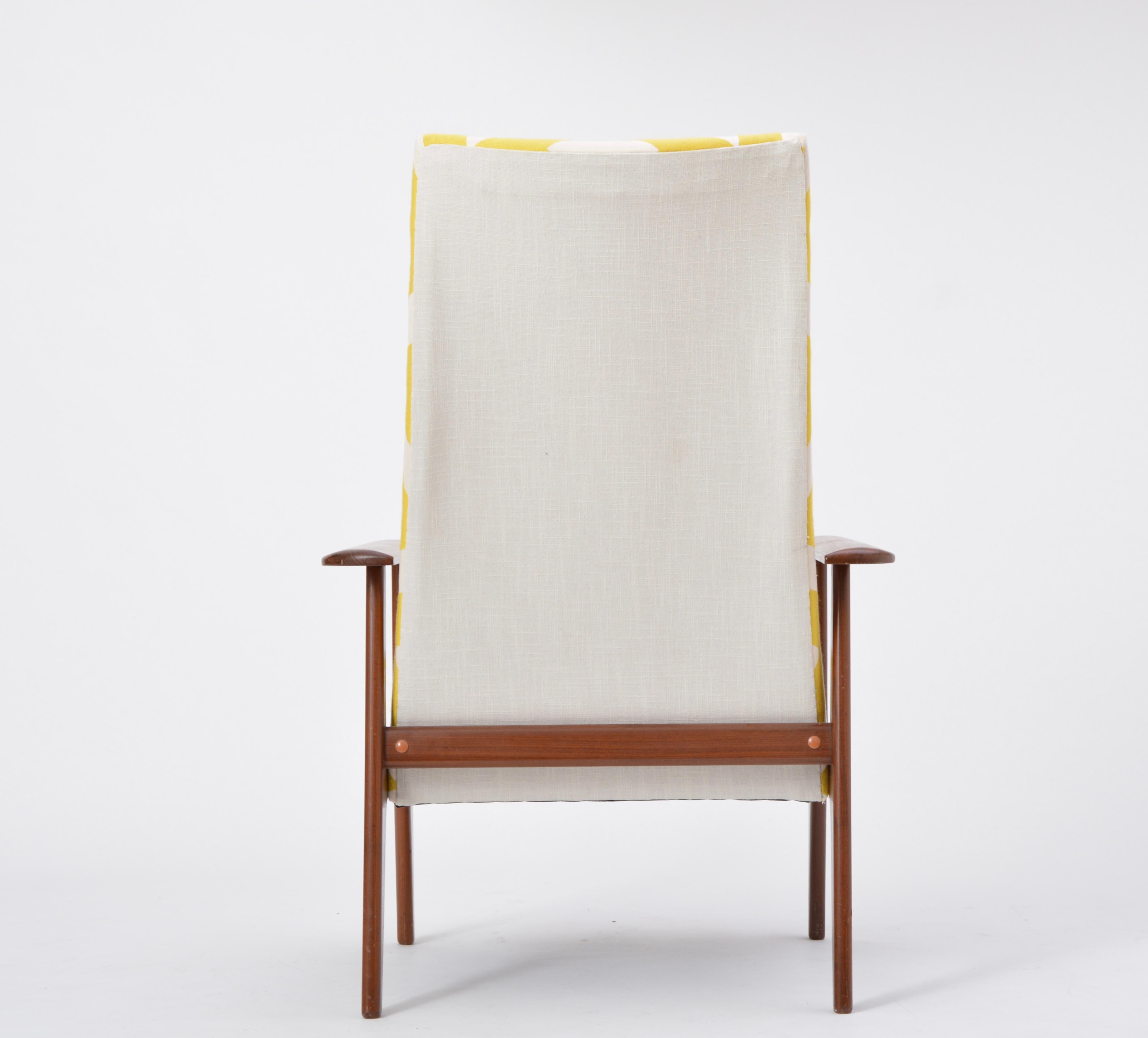 Dutch Mid-Century Modern Teak Lounge Chair by Topform  5