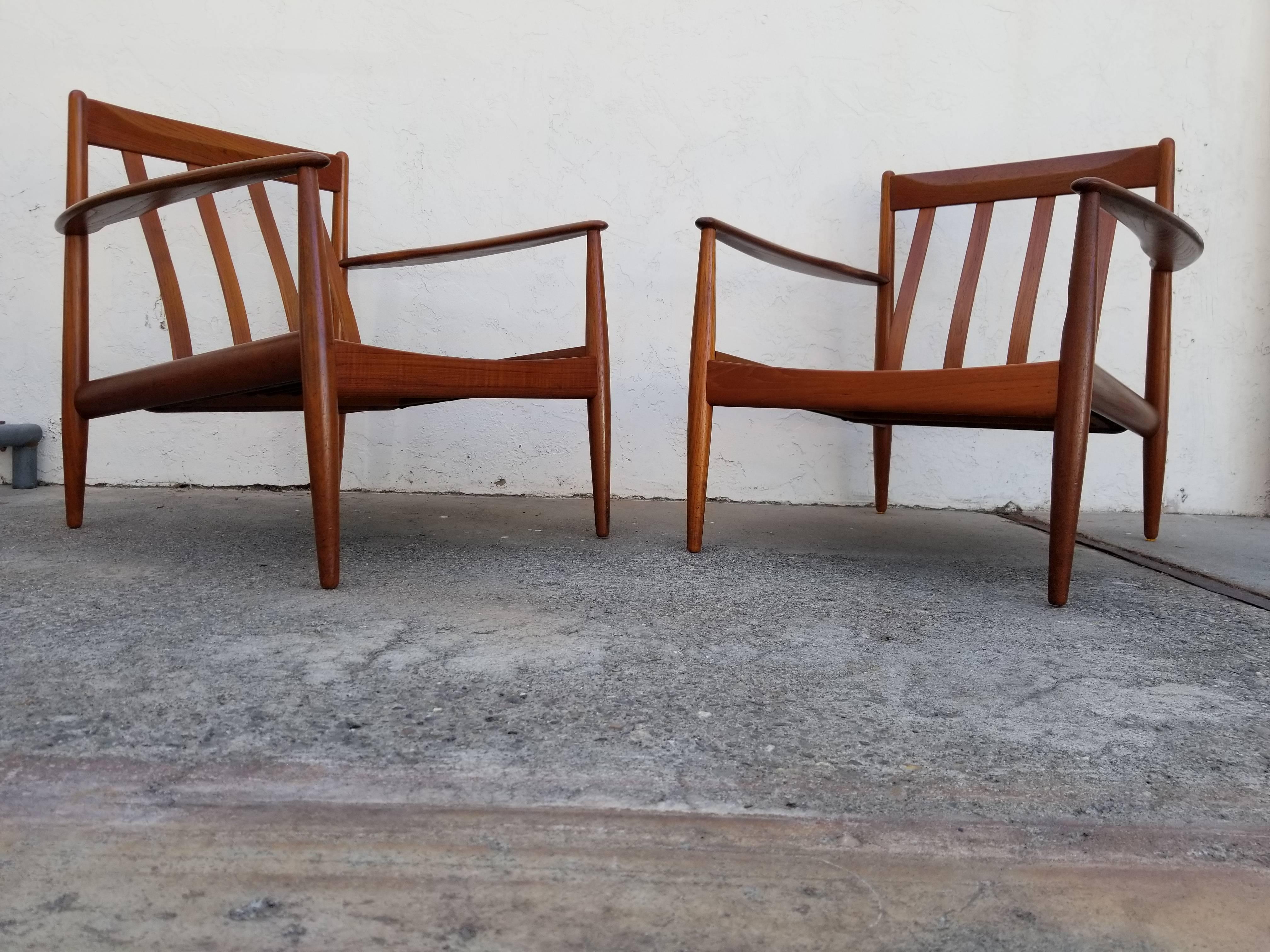 Teak Lounge Chairs by Grete Jalk for France & Daverkosen 9