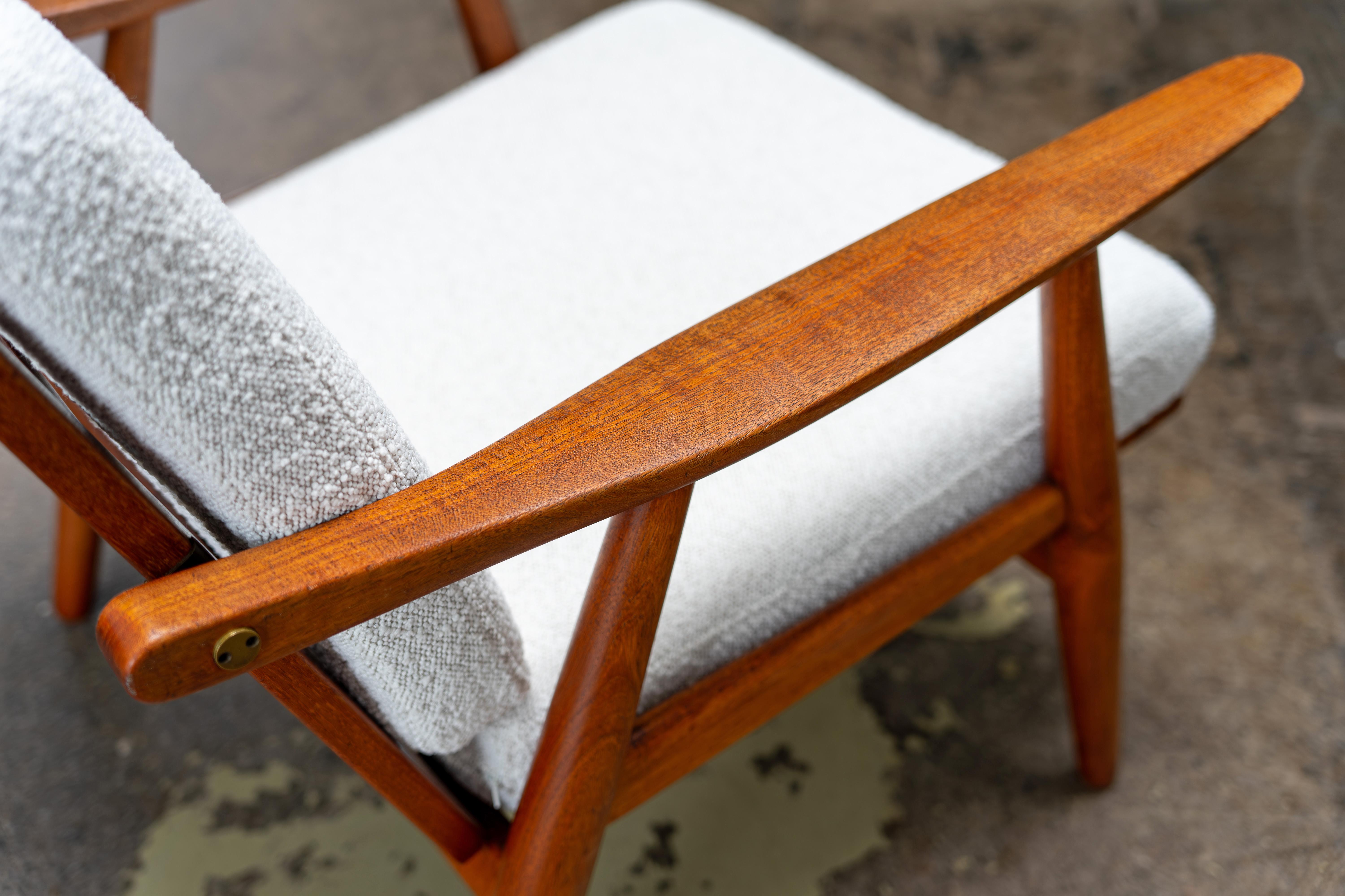 Teak Lounge Chairs by Hans Wegner for Getama GE-270, 1956 3