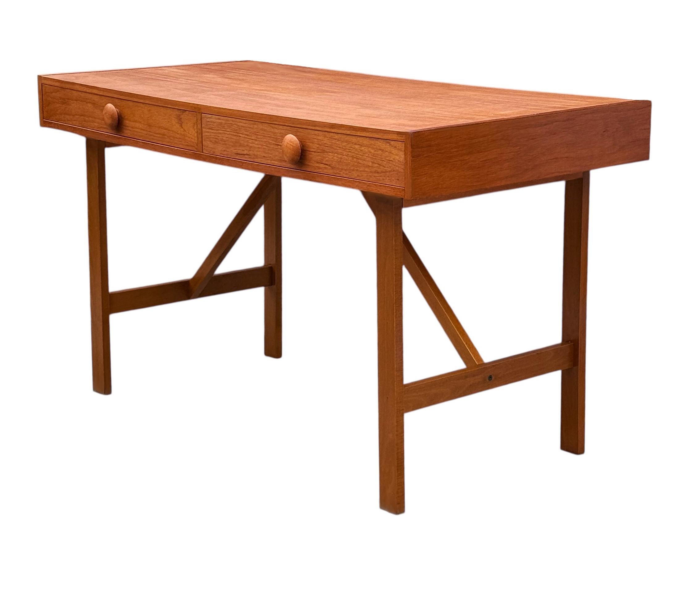 Teakholz Mid Century Danish Modern Doppelseitiger Schreibtisch oder Konsolentisch im Angebot 2