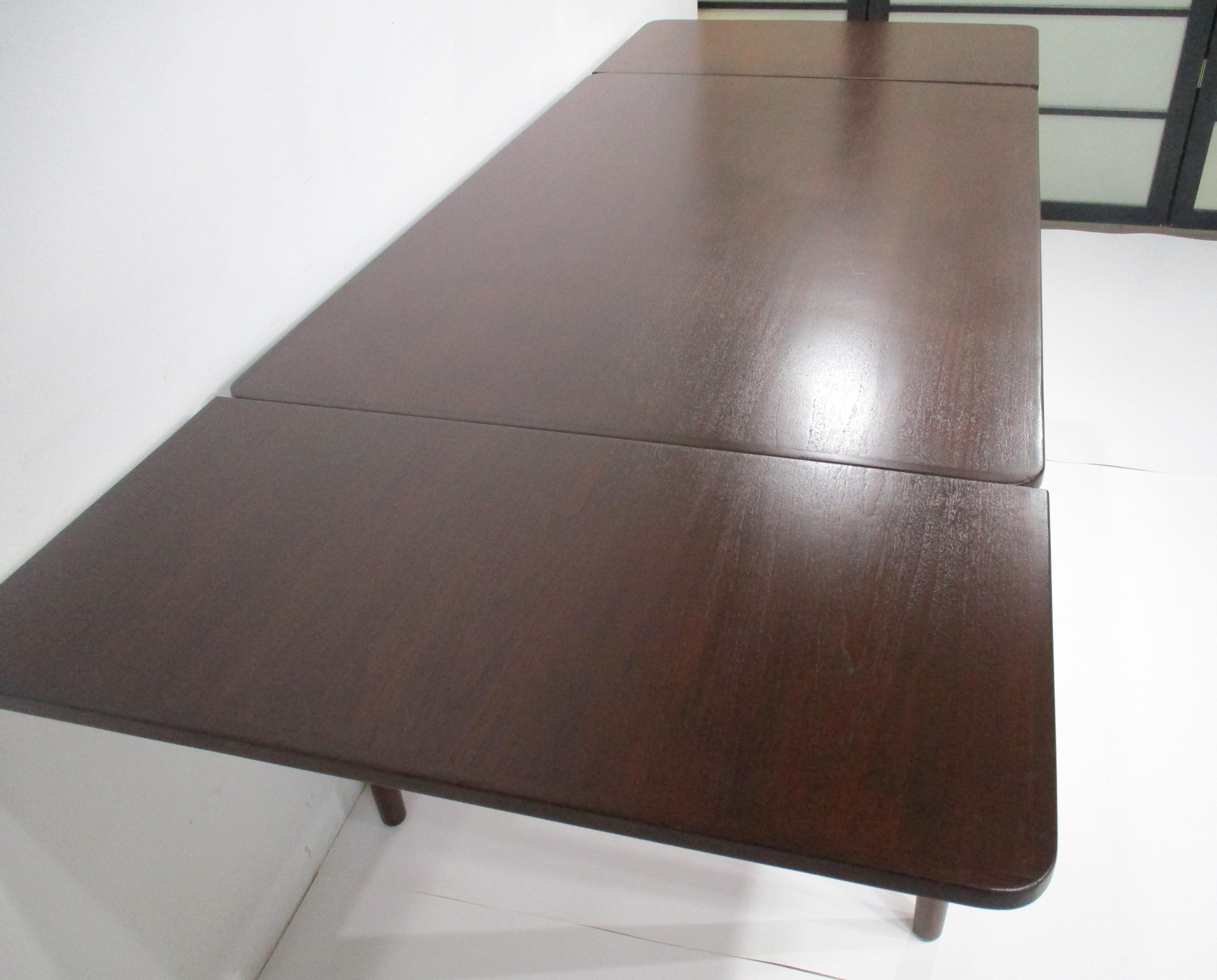 Table de salle à manger à rallonge de style danois en teck Yngve Ekstrom, Suède en vente 6