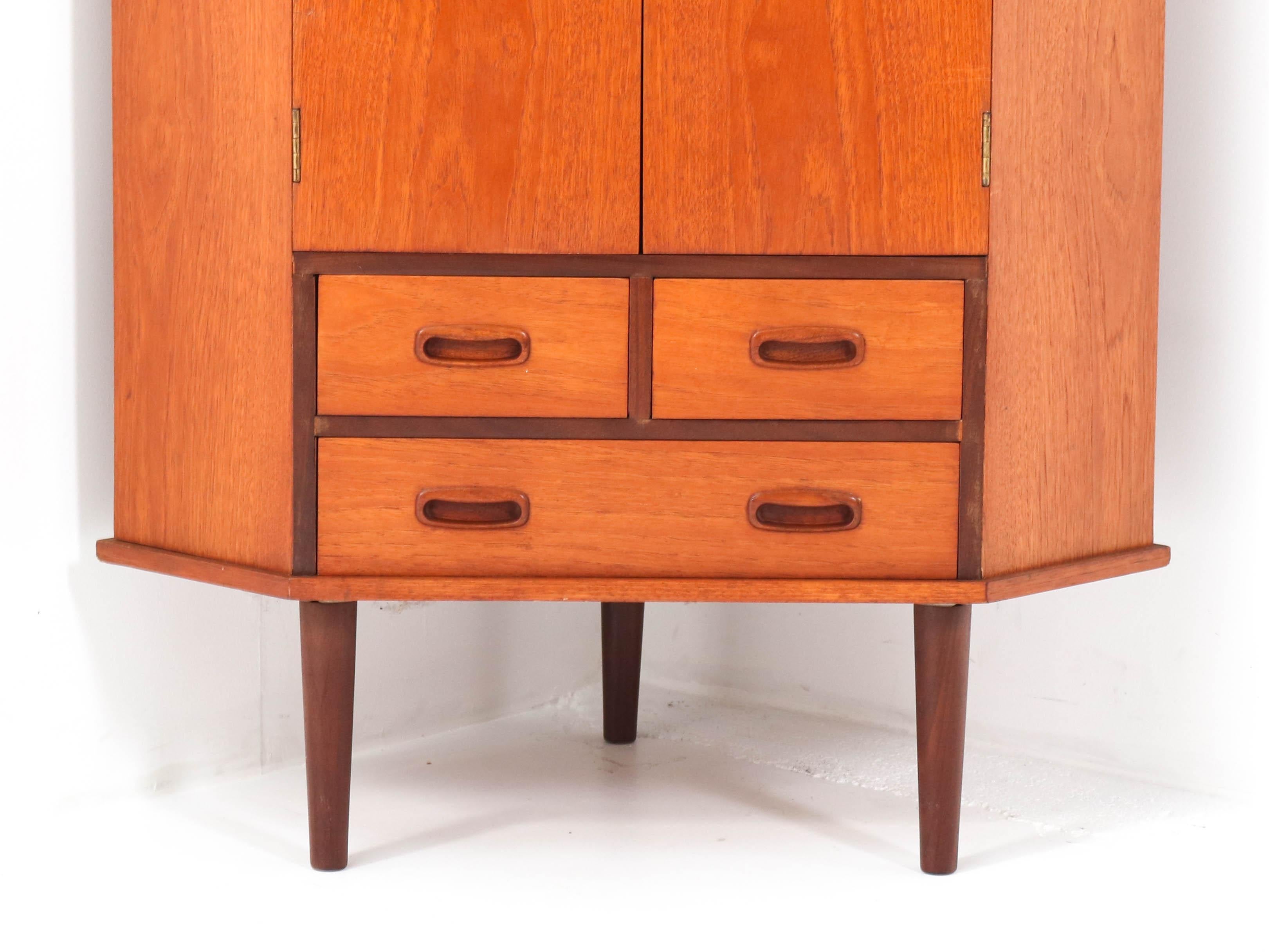 Teak Mid-Century Modern Corner Cabinet or Cupboard, 1960s For Sale 2