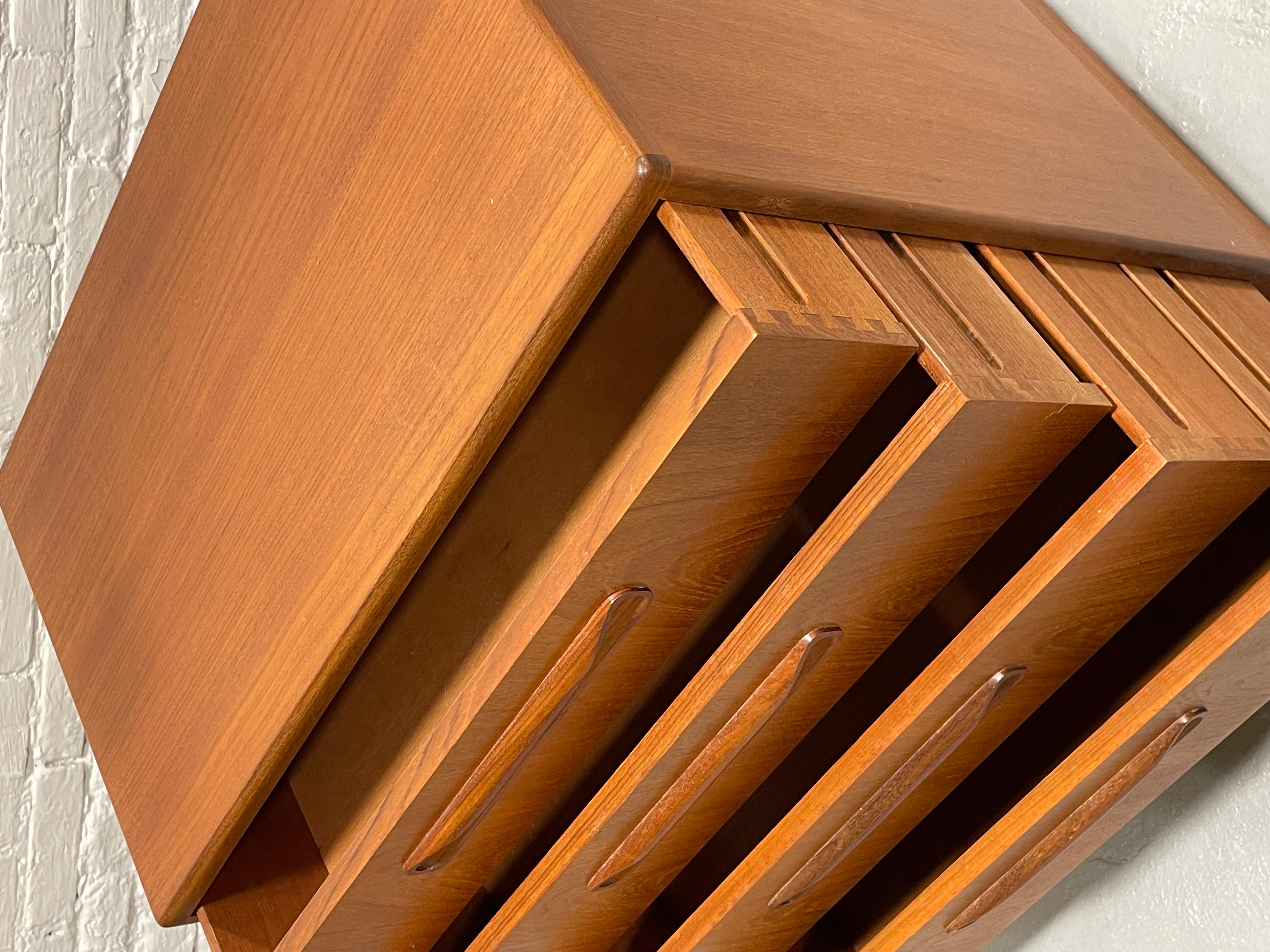 TEAK Mid Century MODERN DRESSER by G-Plan, c. 1960's For Sale 9