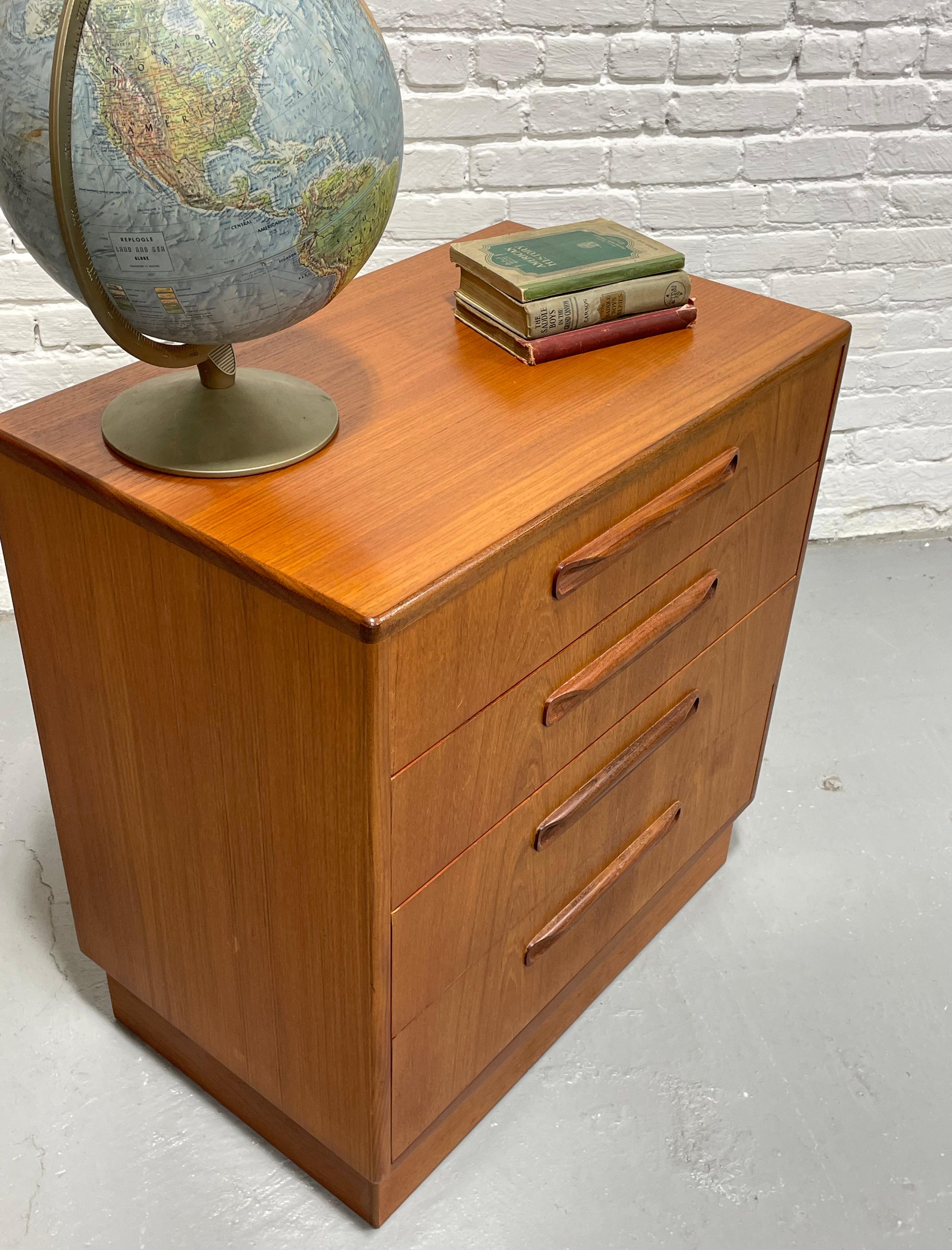 TEAK Mid Century MODERN DRESSER by G-Plan, c. 1960's For Sale 3
