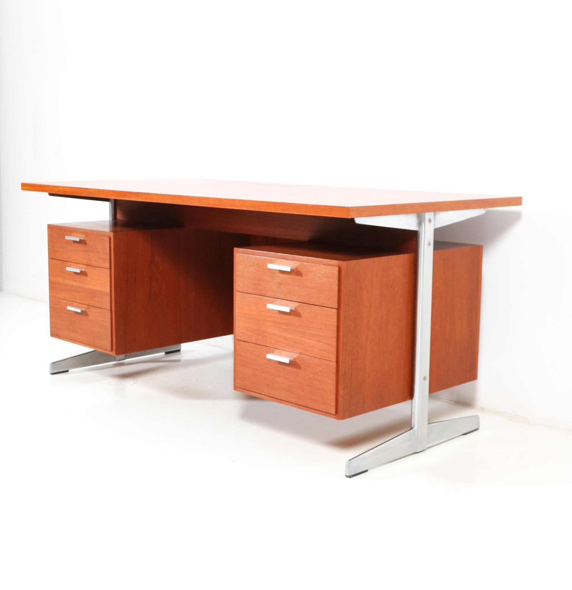 Teak Mid-Century Modern Executive Desk by Cees Braakman for Pastoe, 1960s In Good Condition In Amsterdam, NL