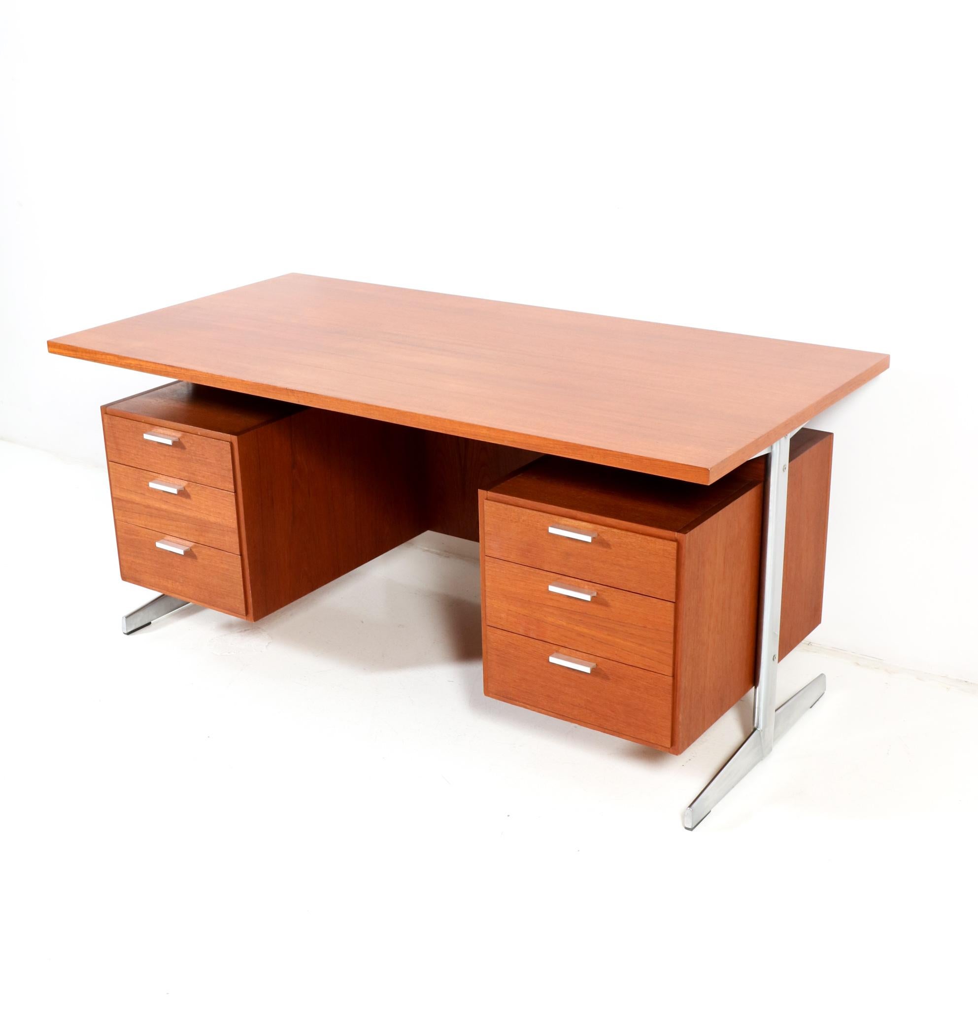 Mid-20th Century Teak Mid-Century Modern Executive Desk by Cees Braakman for Pastoe, 1960s