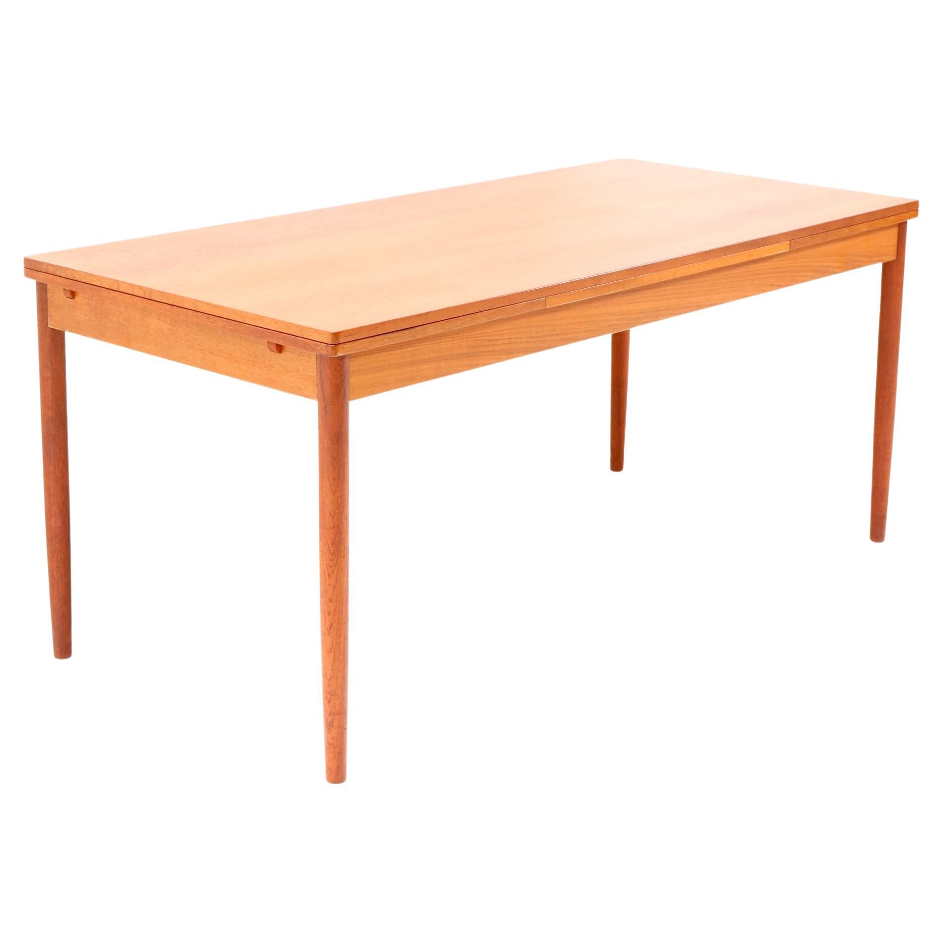 Large oval MidCentury Modern Extendable Teak Dining Table, 1960s at