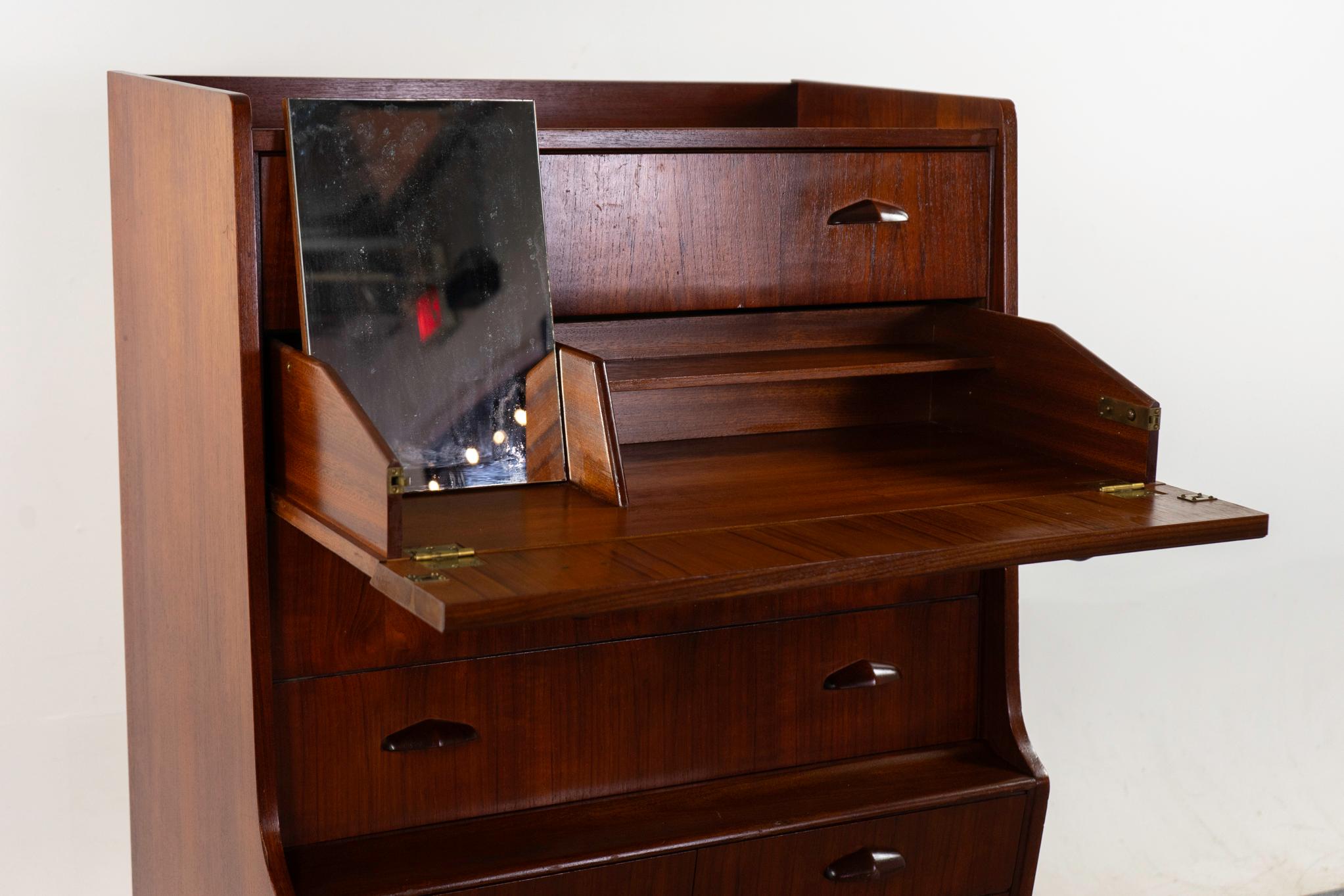 Teak Mid-Century Modern Highboy Dresser/Vanity For Sale 1