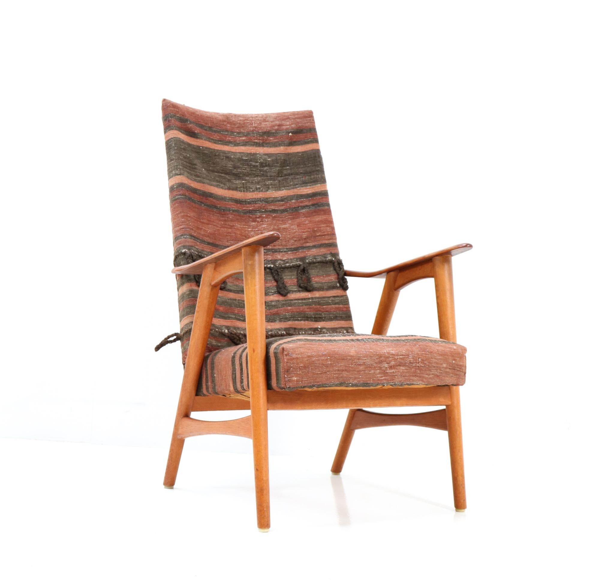 Dutch Teak Mid-Century Modern Lounge Chair with Kilim Upholstery, 1960s For Sale