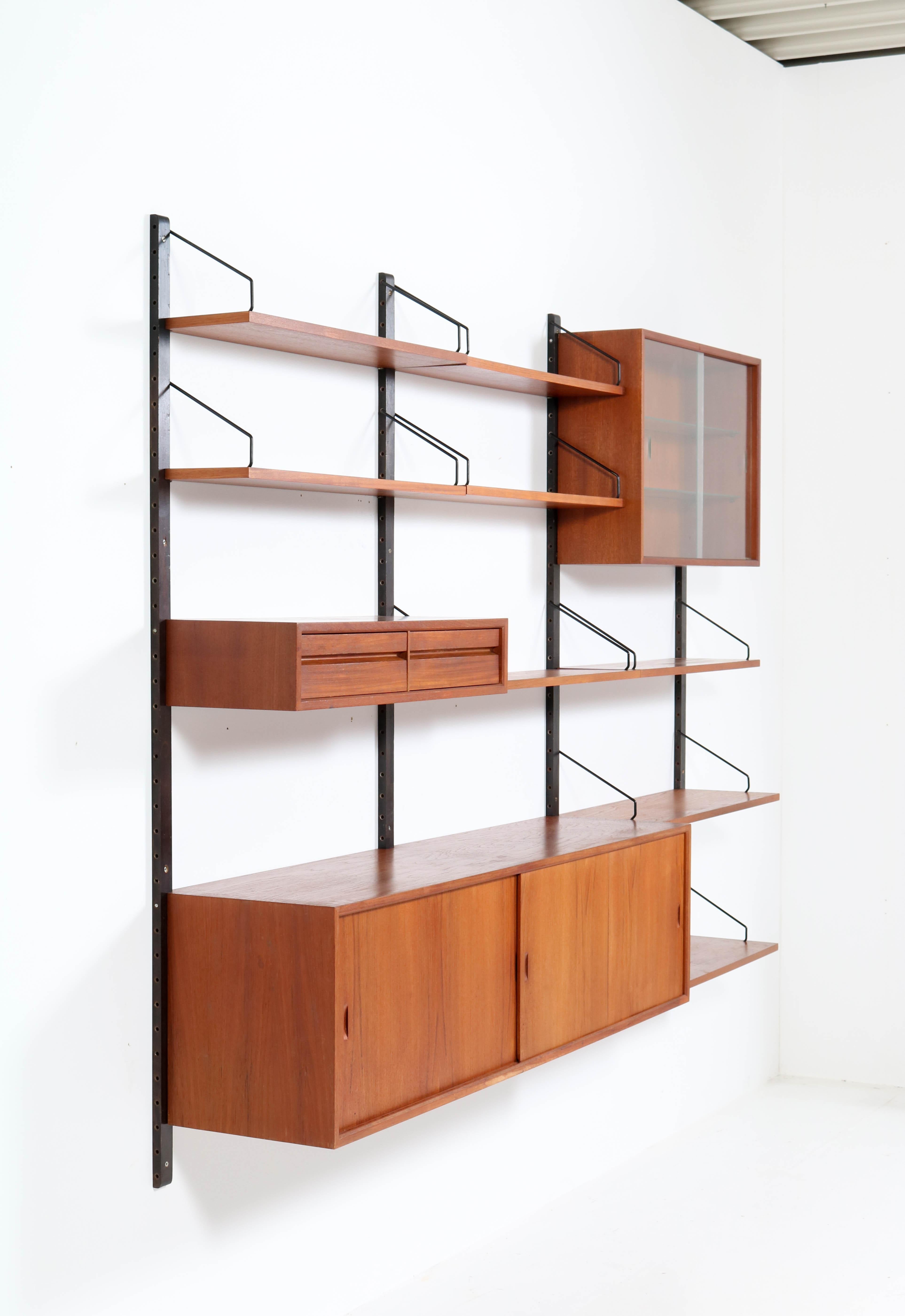 mid century shelf unit