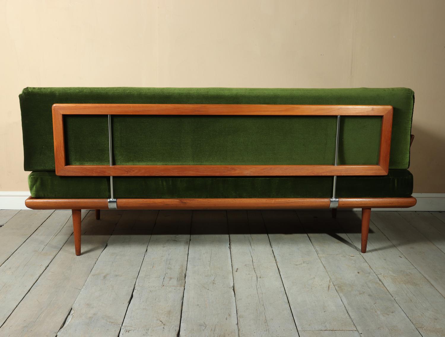 peter hvidt minerva daybed