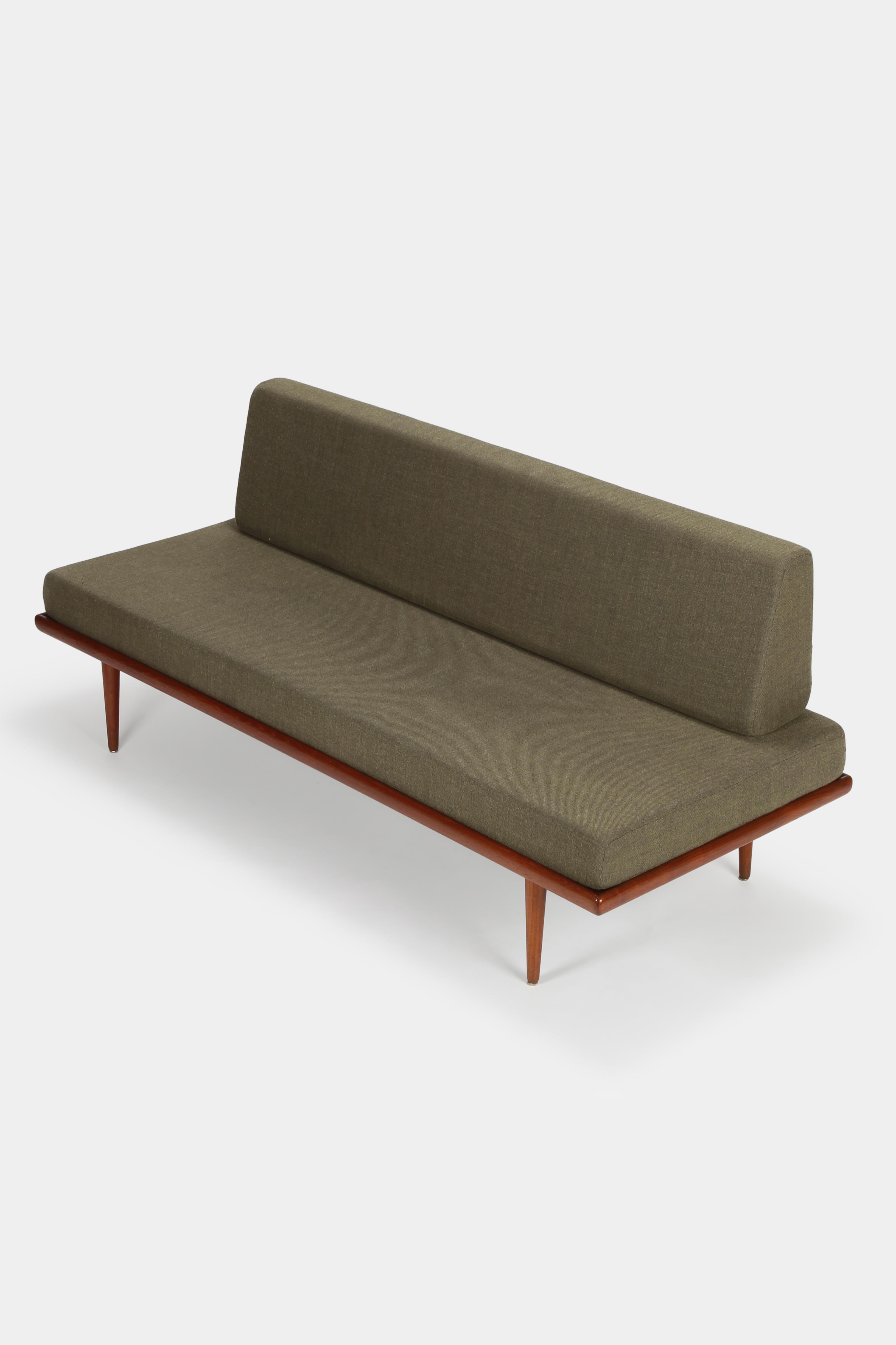 Stunning Minerva sofa or daybed, designed by Peter Hvidt and Orla Molgaard Nielsen for France & Son in 1955. Great craftsmanship, made of solid teak and chrome-plated metal. The backrest can be removed, making it suitable as a guest bed or daybed.