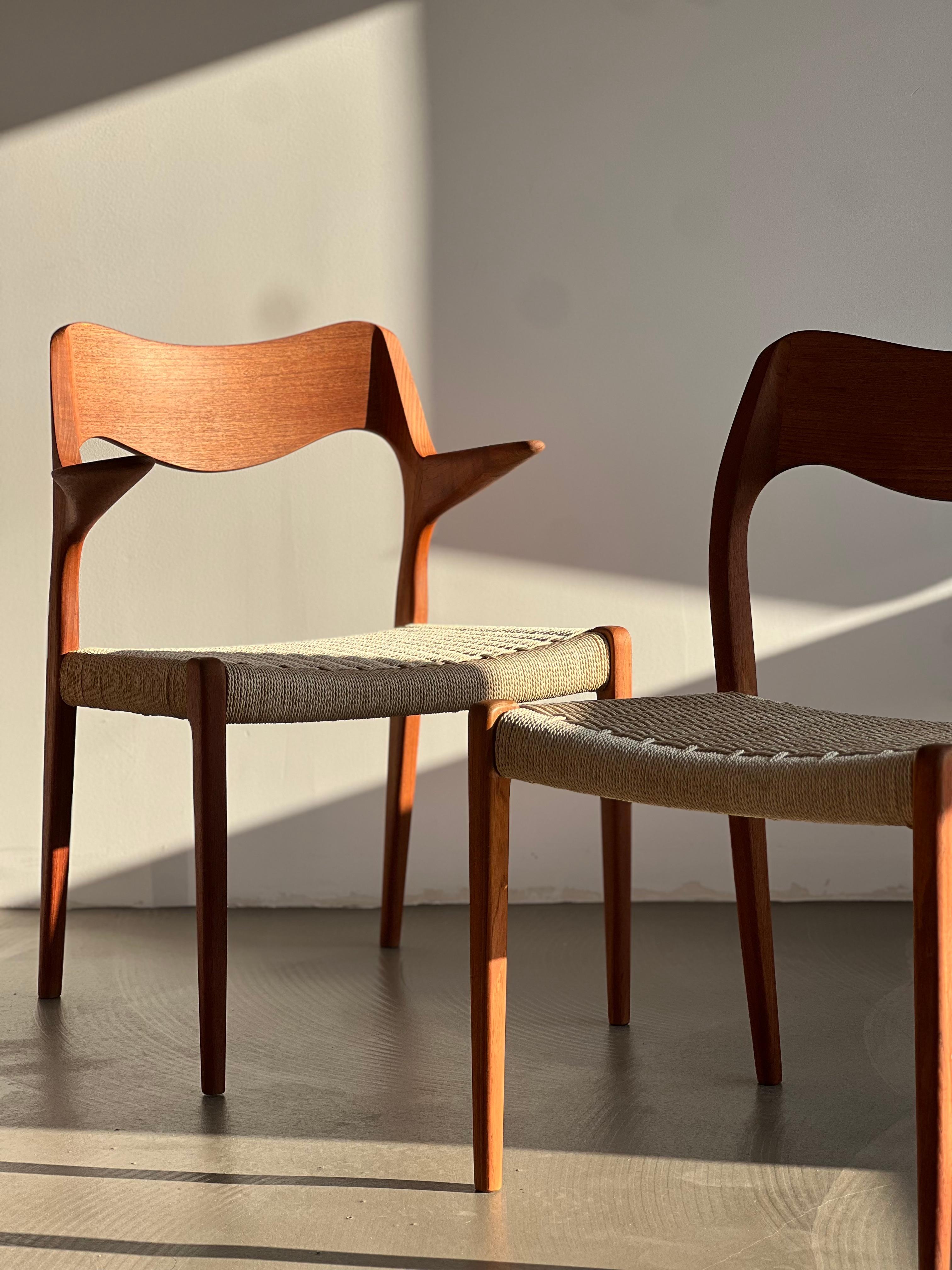 Chaise de salle à manger Møller Model 55 en teck, Design/One par Niels Otto Møller en vente 1