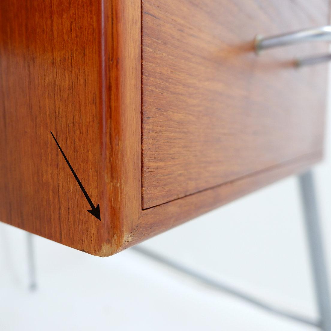 Teak Model 202 Desk by Børge Mogensen, 1950s in vendita 8