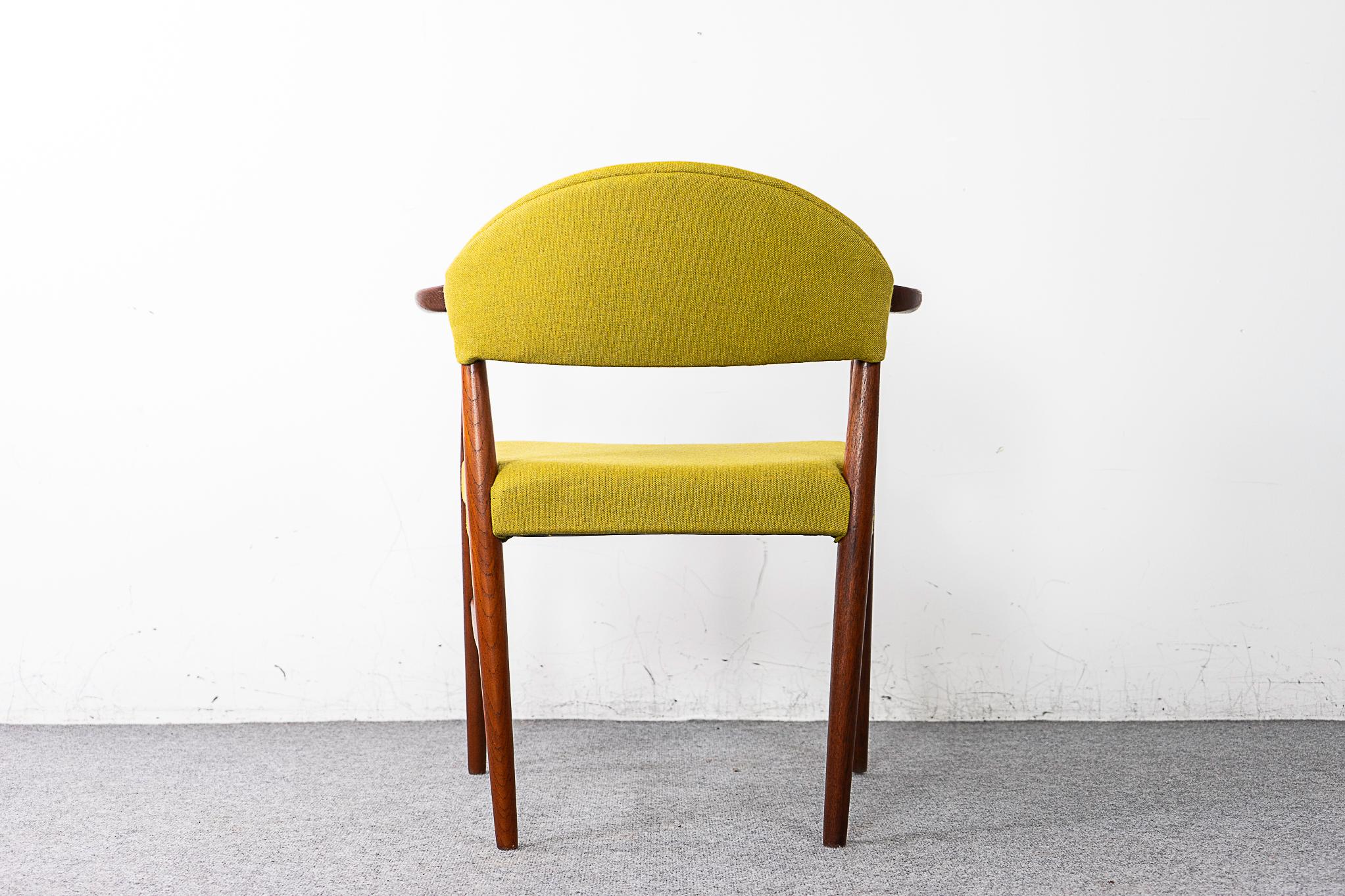 Teak Model 223 Arm Chair by Kurt Olsen For Sale 3