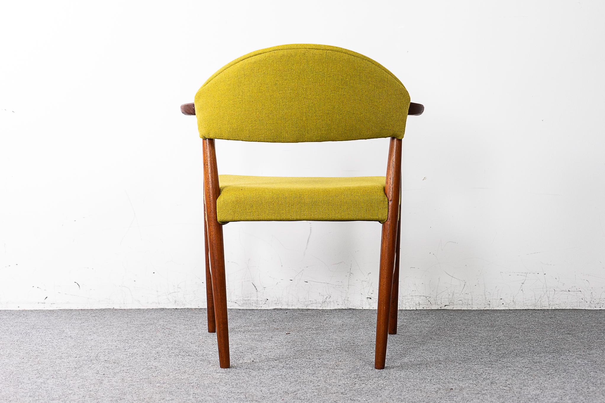Teak Model 223 Arm Chair by Kurt Olsen For Sale 3