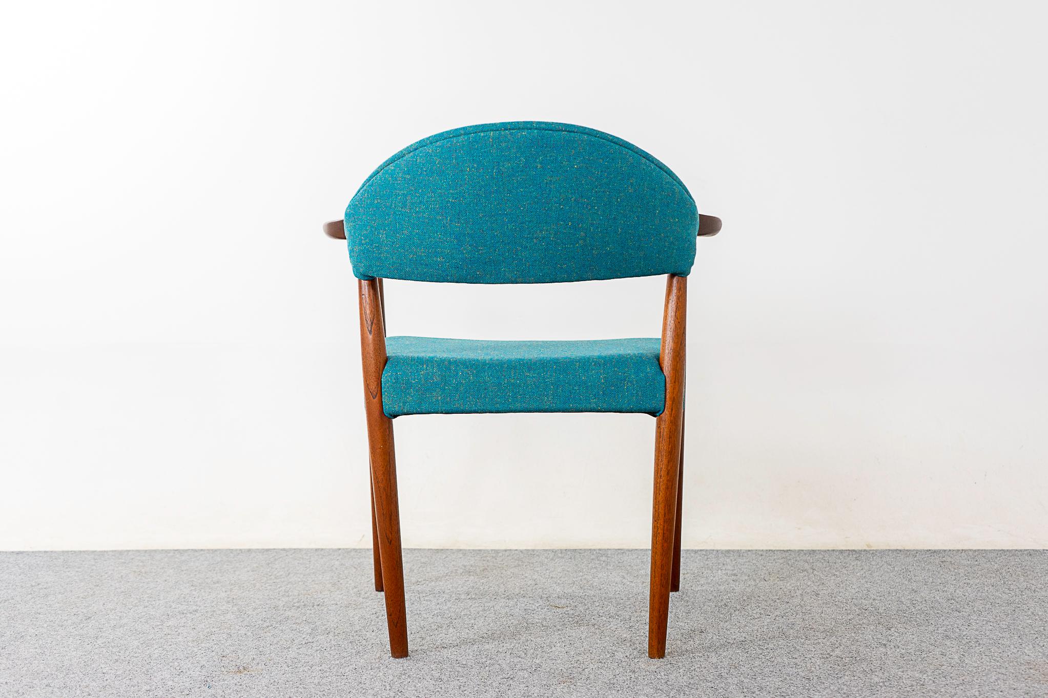 Teak Model 223 Arm Chair by Kurt Olsen For Sale 4