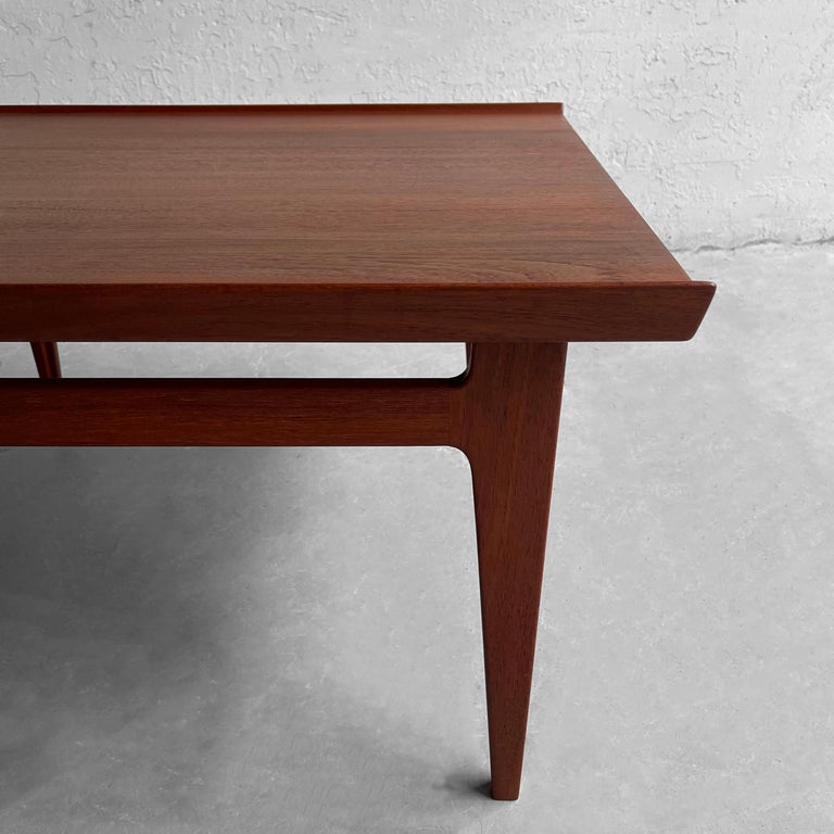 Danish Teak Model 534 Coffee Table by Finn Juhl for France & Son For Sale