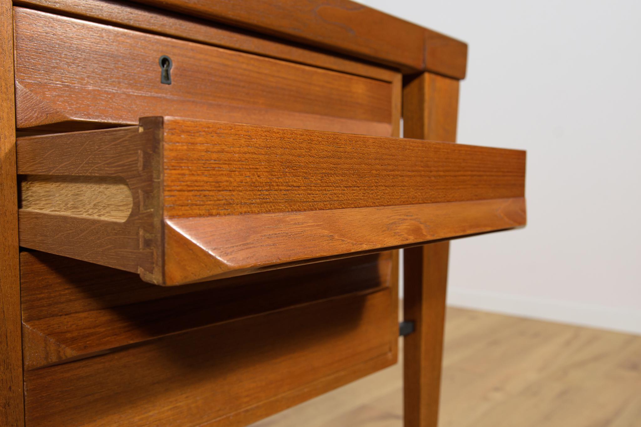 Scrivania Model 70 in teak di Kai Kristiansen per Feldballes Møbelfabrik, anni '60 in vendita 7