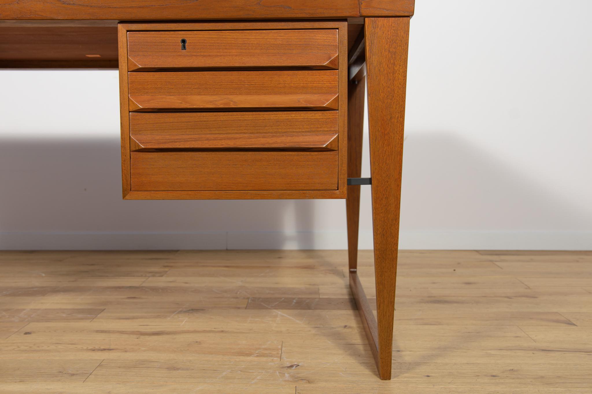 Scrivania Model 70 in teak di Kai Kristiansen per Feldballes Møbelfabrik, anni '60 in vendita 9