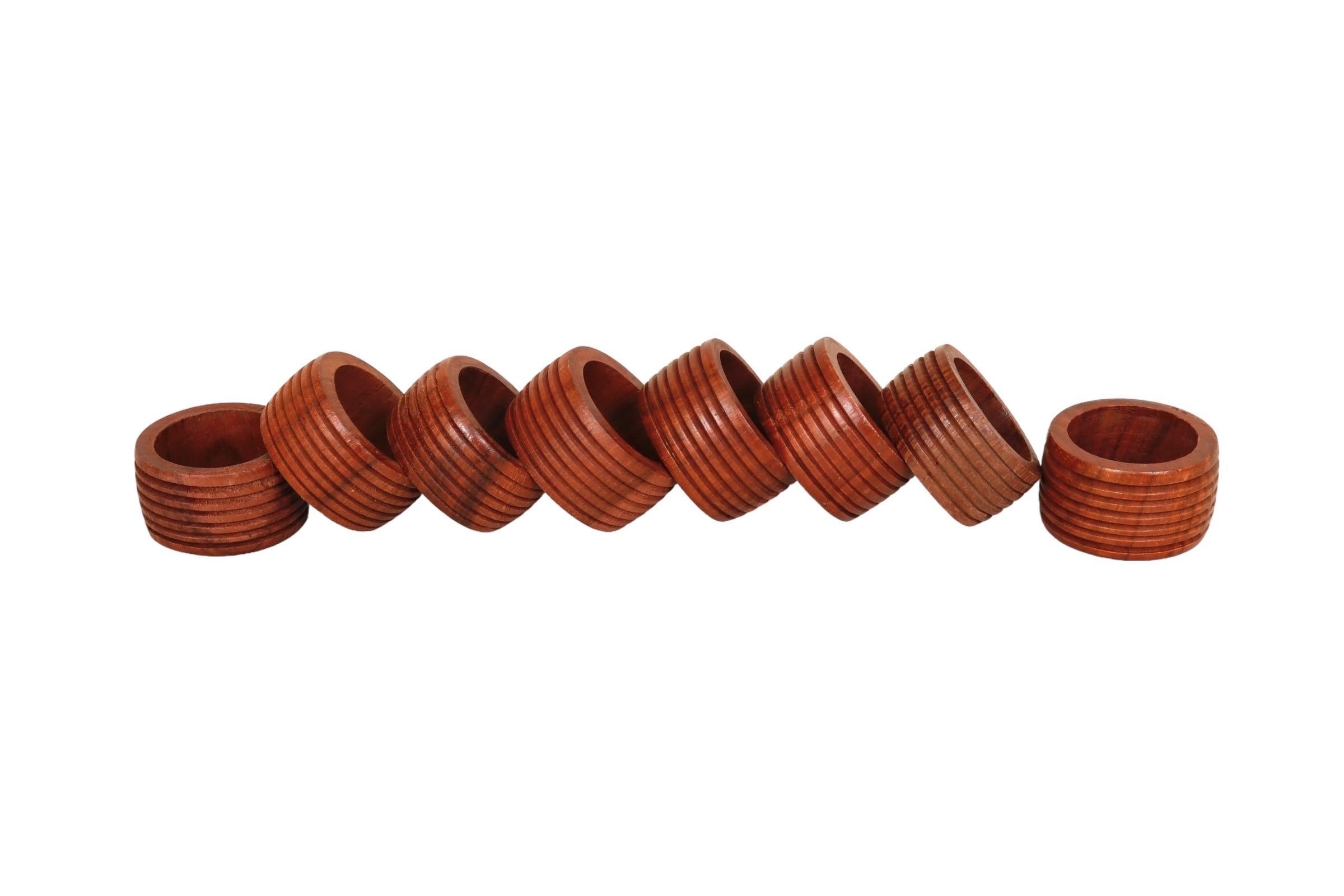 Teak Napkin Rings - Set of 8 In Good Condition For Sale In Bradenton, FL