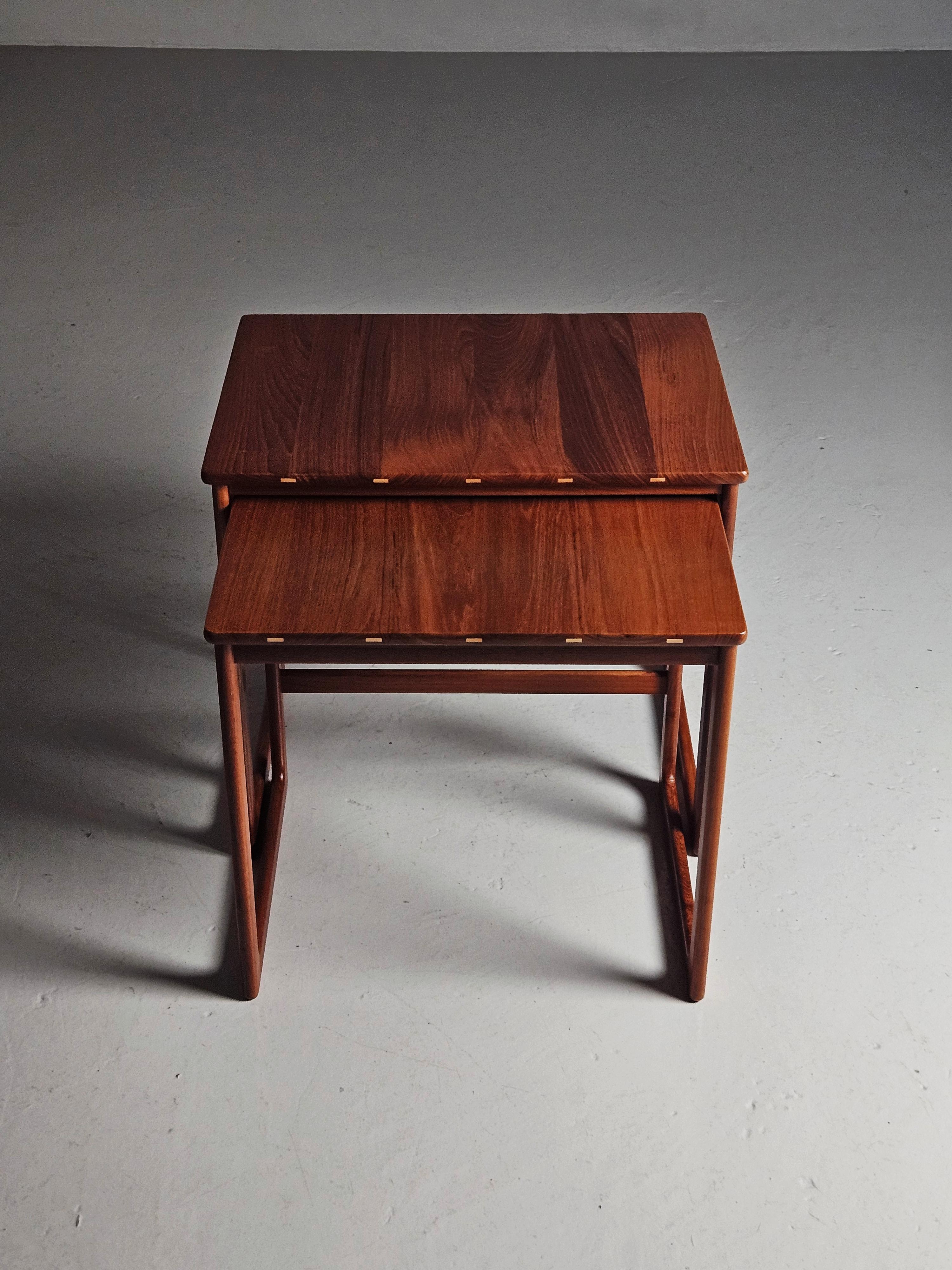 Tavolini in teak di Yngvar Sandström per Seffle Möbelfabrik, Svezia, anni '50 in vendita 5