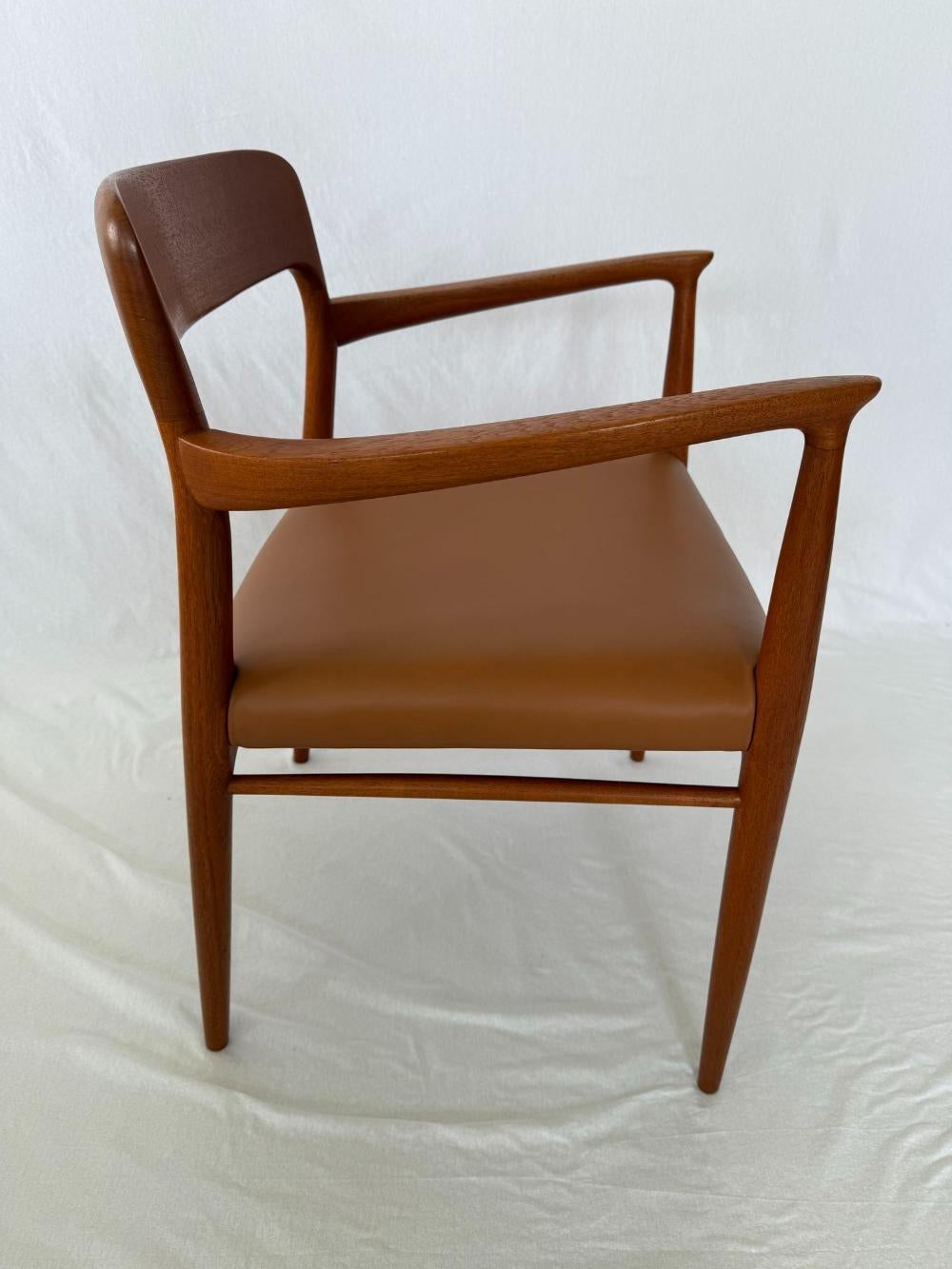 Fauteuil Niels Moller modèle n°56 4