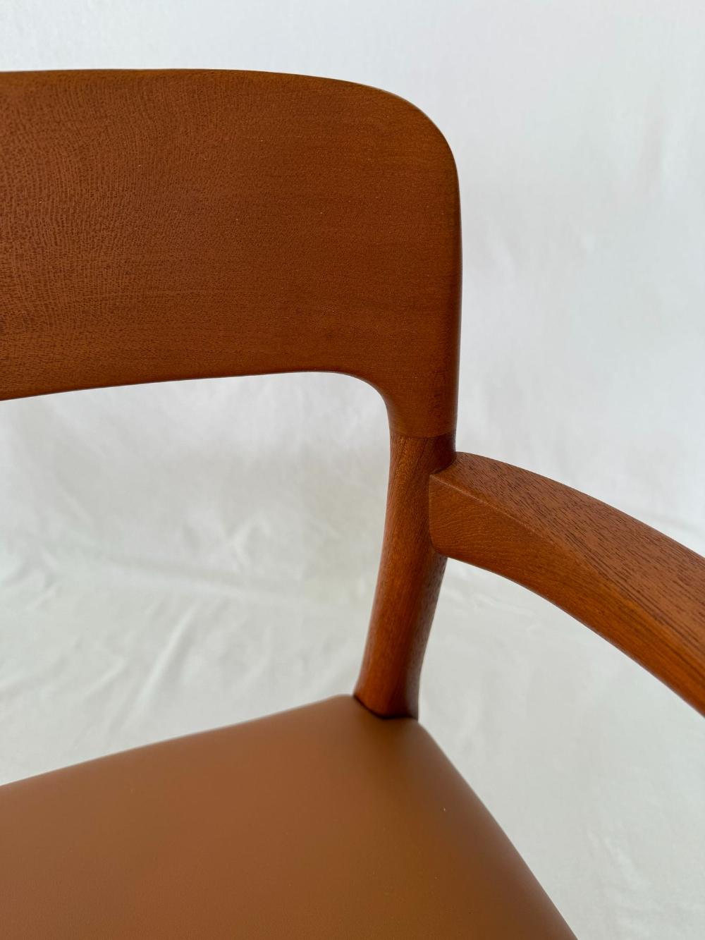 Fauteuil Niels Moller modèle n°56 2
